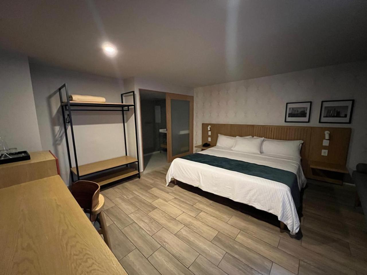 Junior Suite - Photo 1