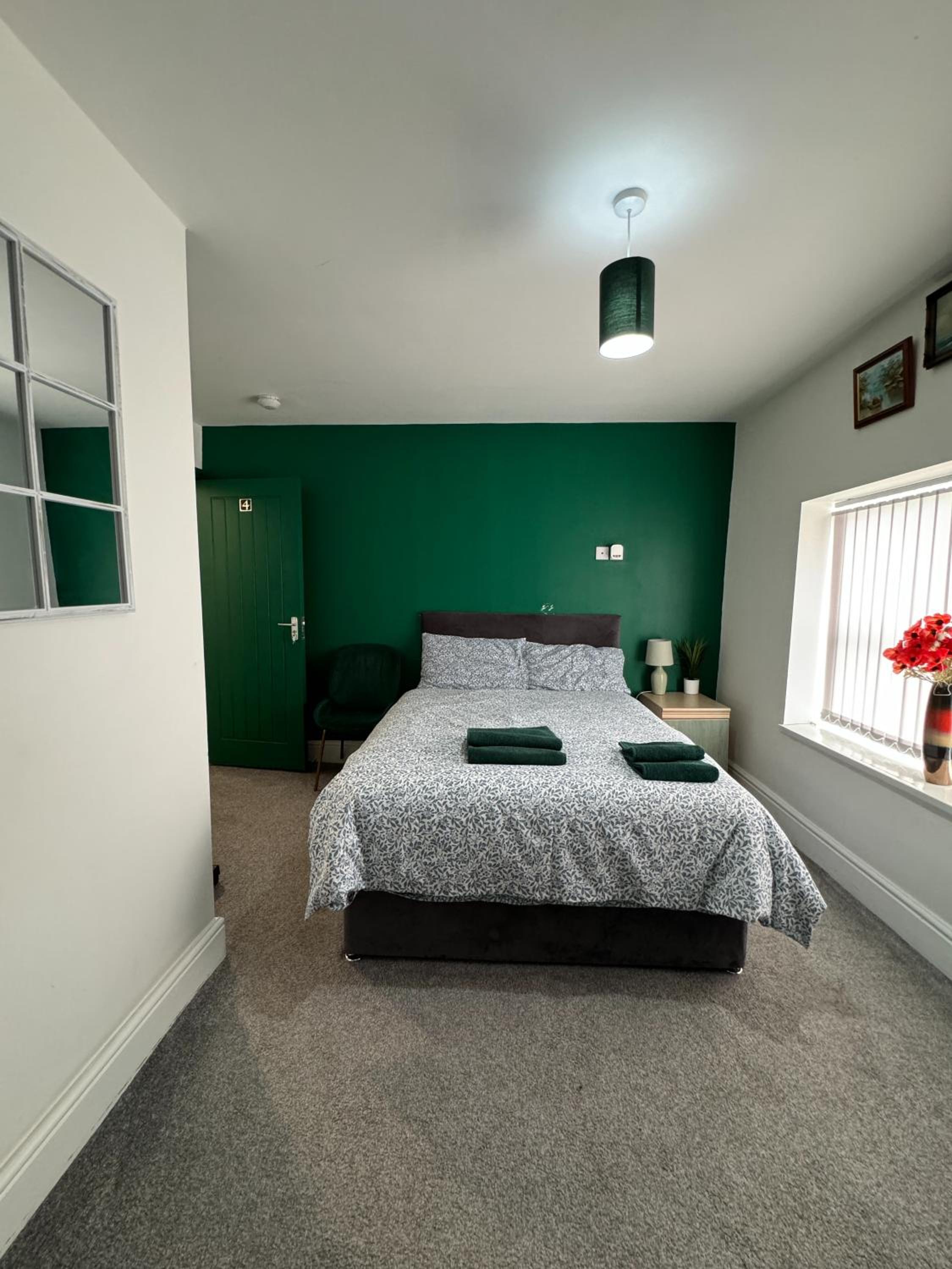 Double Room with Private Bathroom photo 2