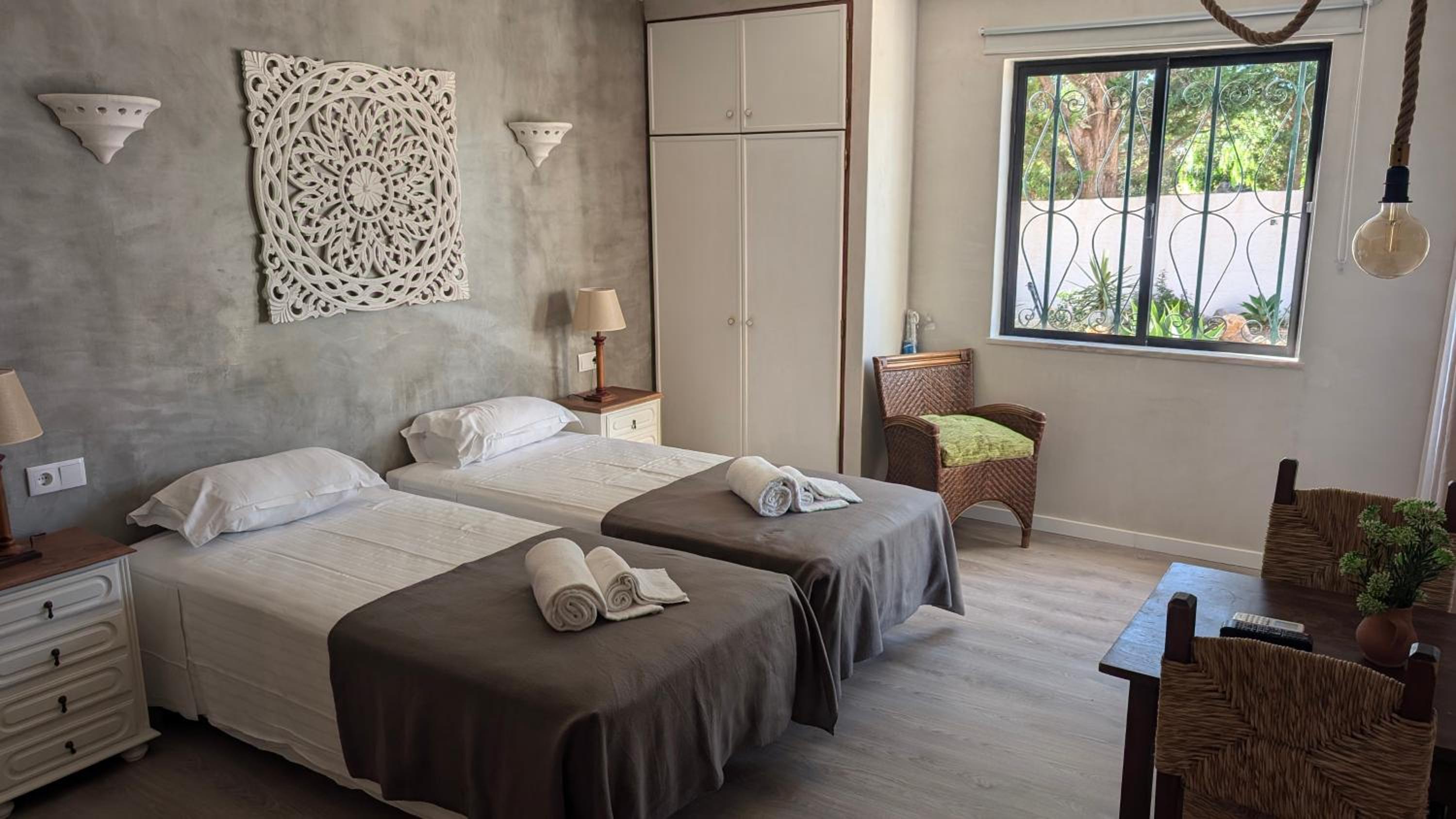 Budget Triple Room - Photo 3