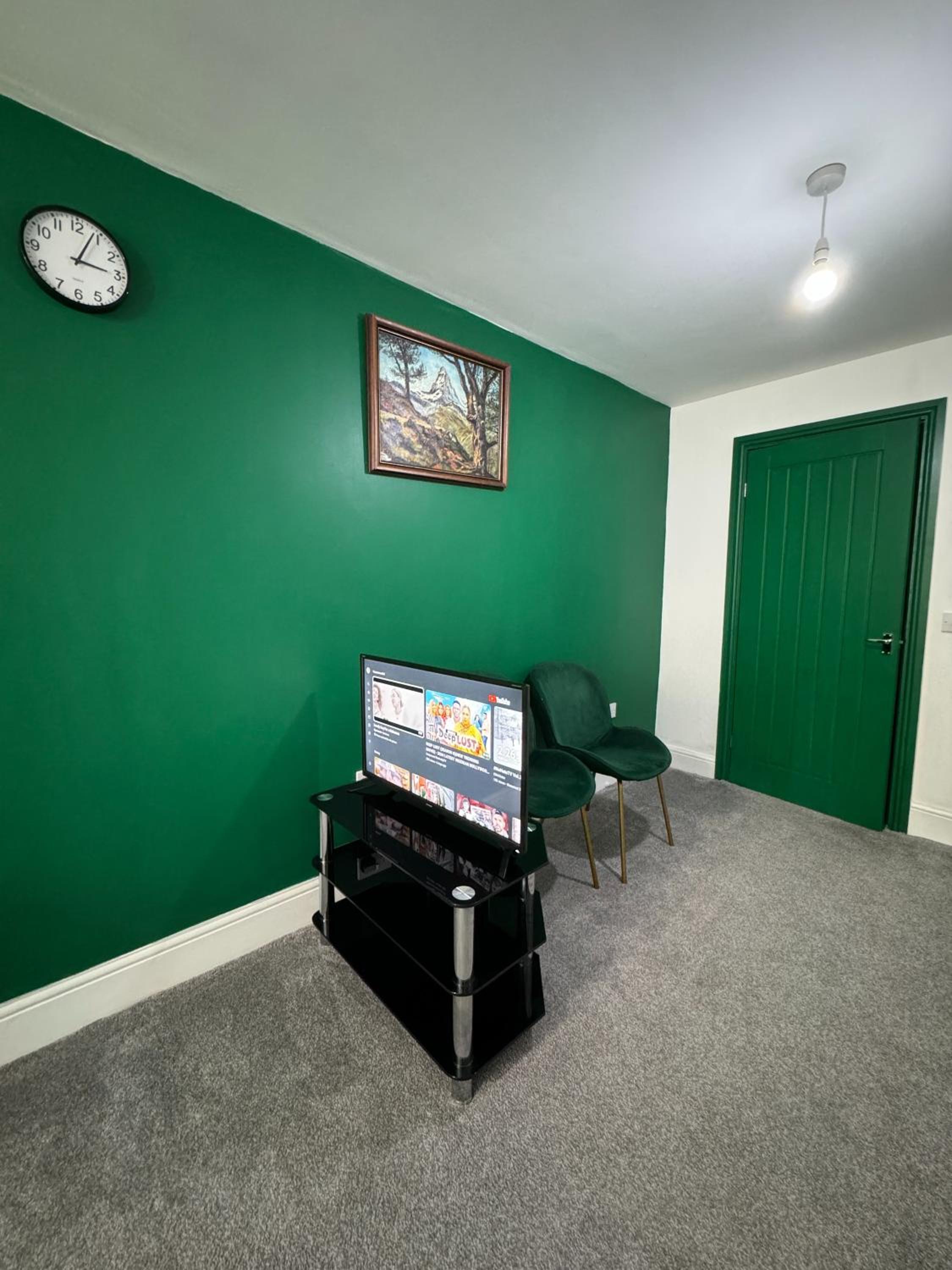 Budget Double Room photo 3