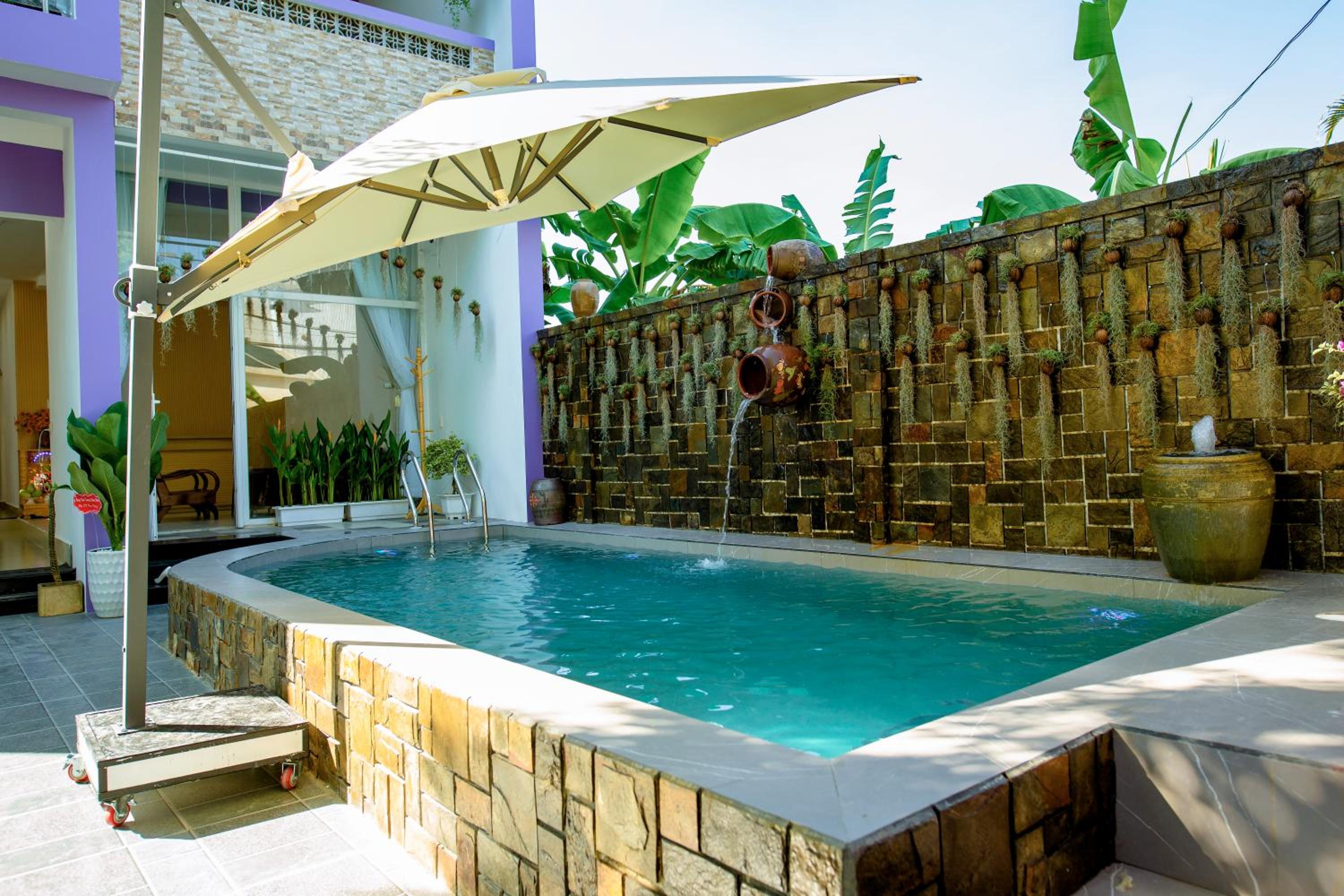 King Room With Pool View photo 3