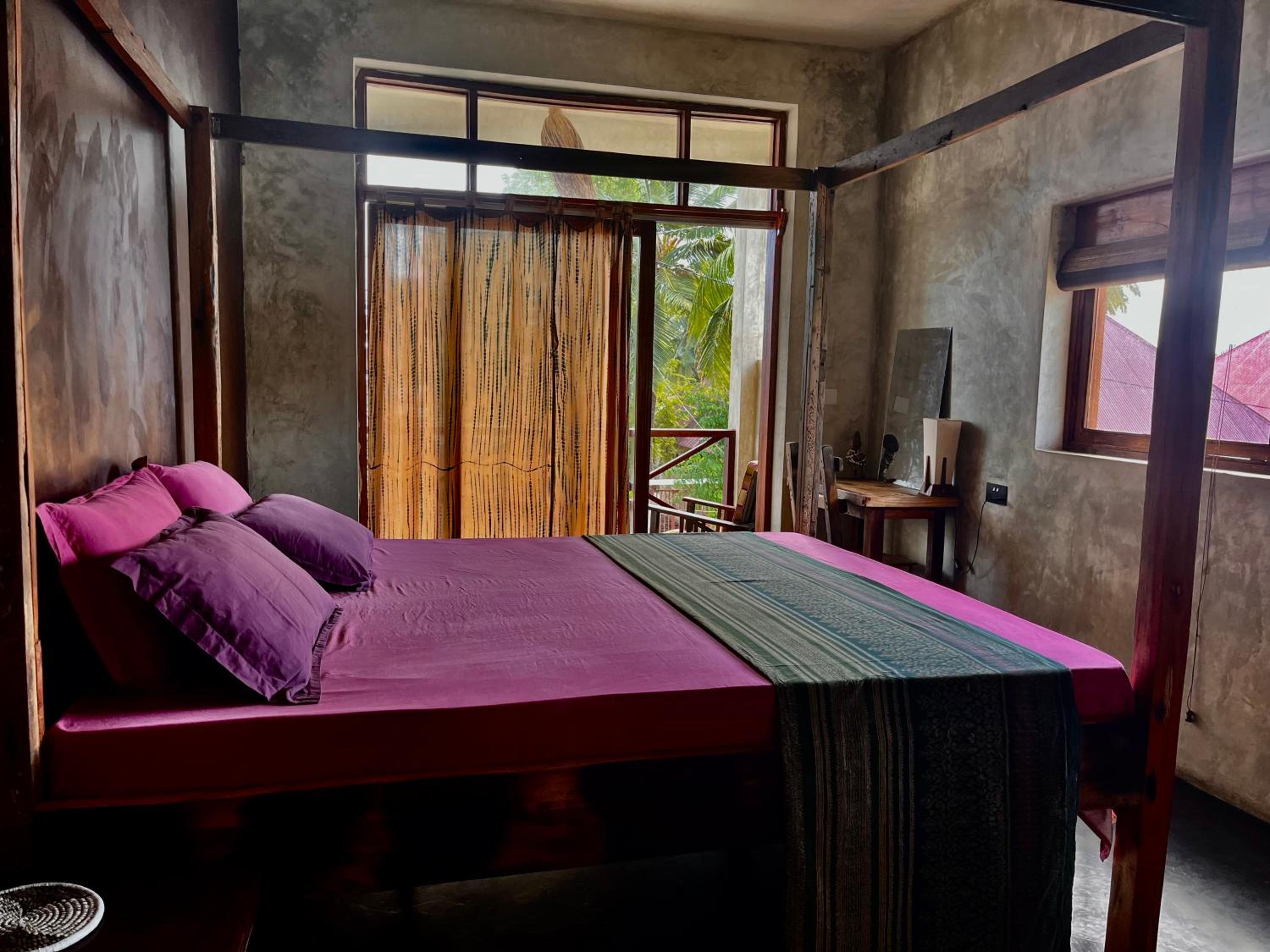 Deluxe King Room photo 3