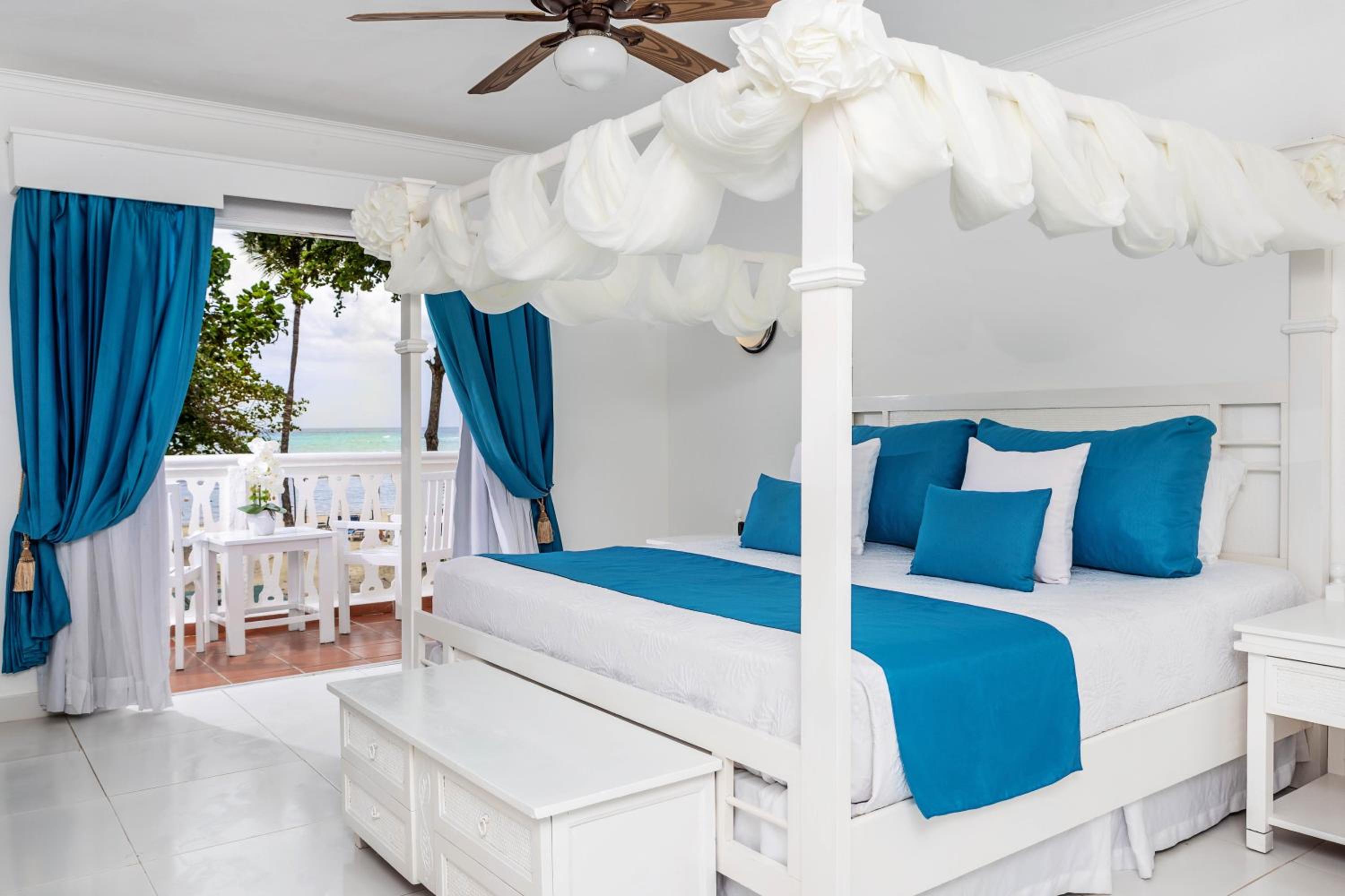 Honeymoon Suite