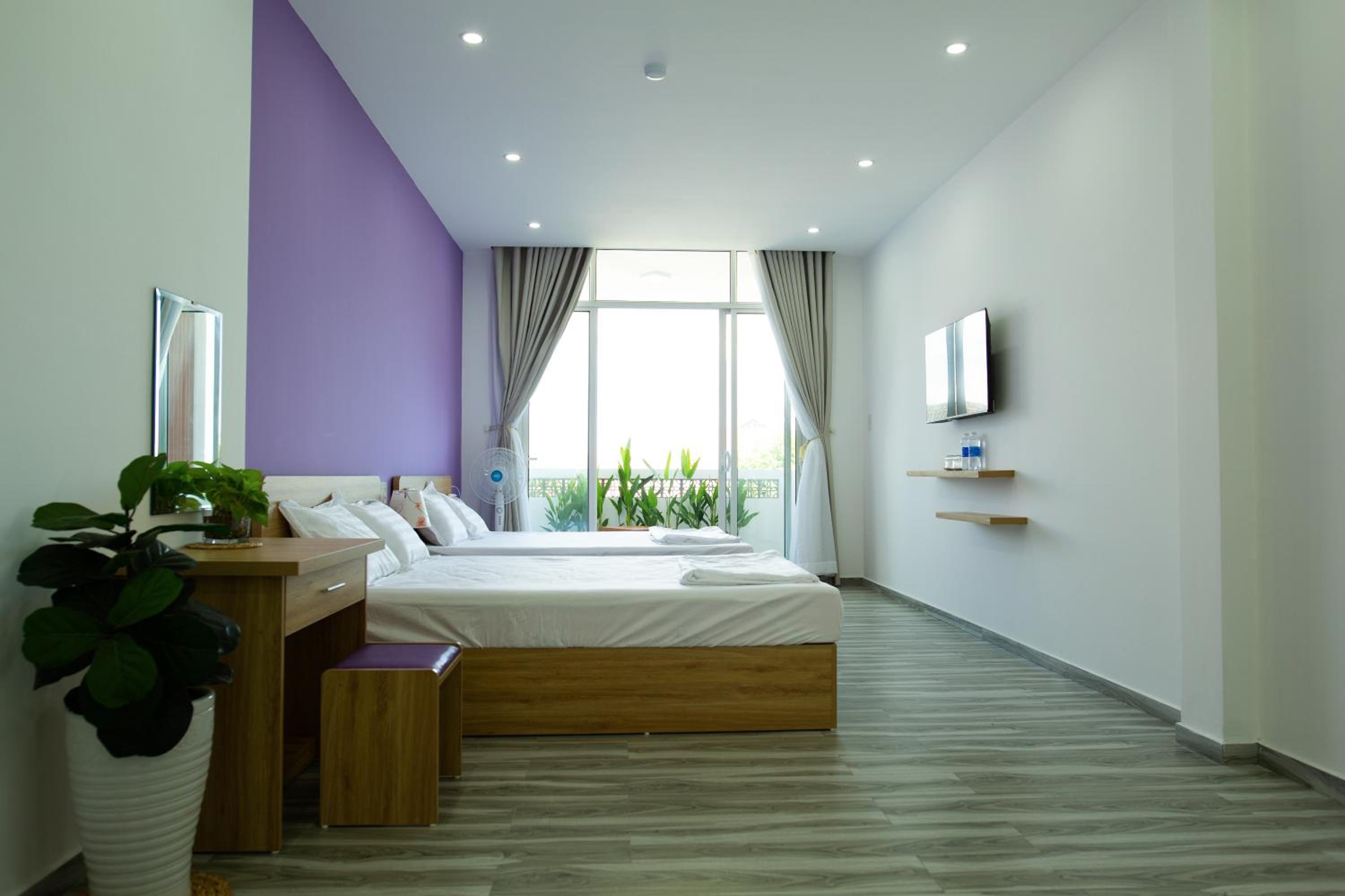 Family Suite With Balcony photo 1