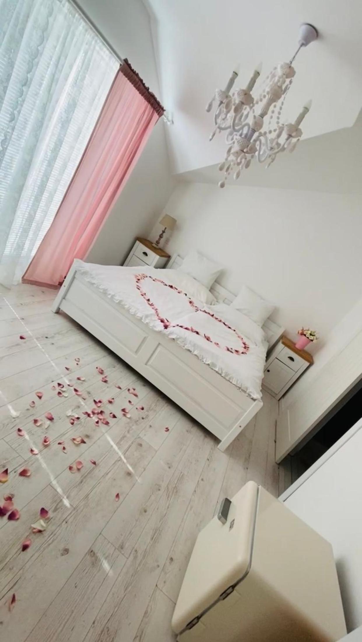 Double Room with Balcony photo 3