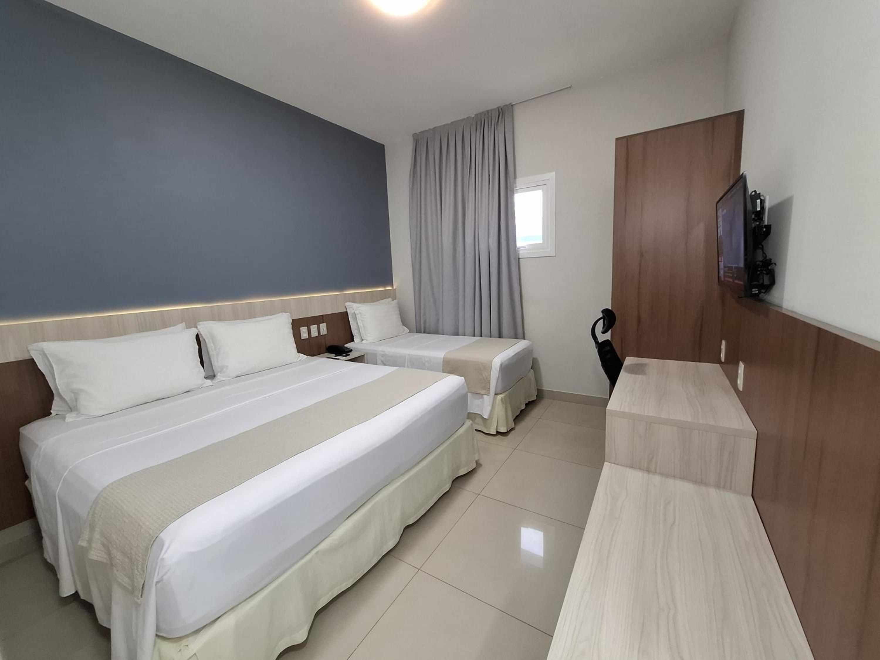 Standard Triple Room photo 2