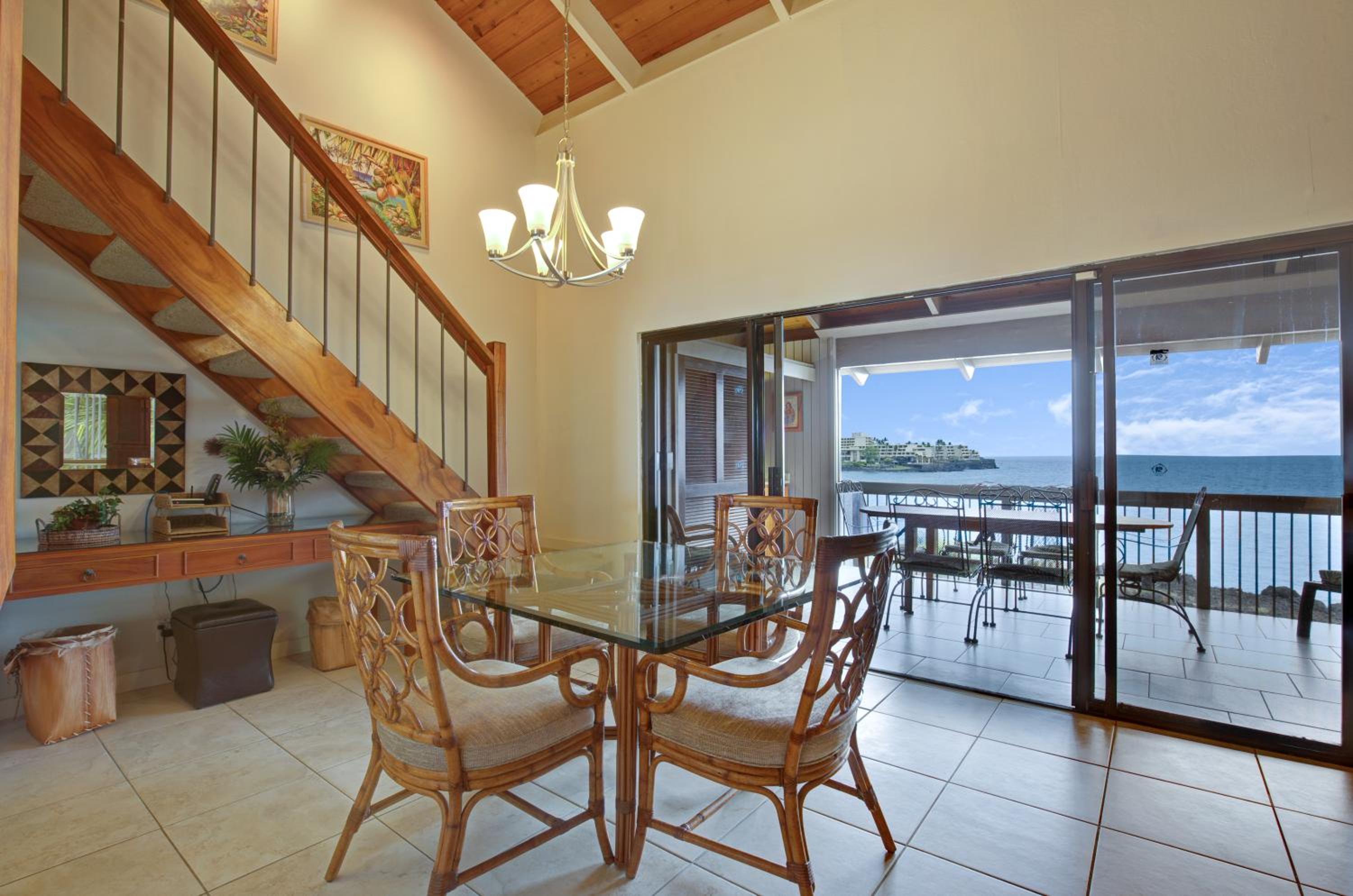 Two-Bedroom Ocean Front with Loft photo 2