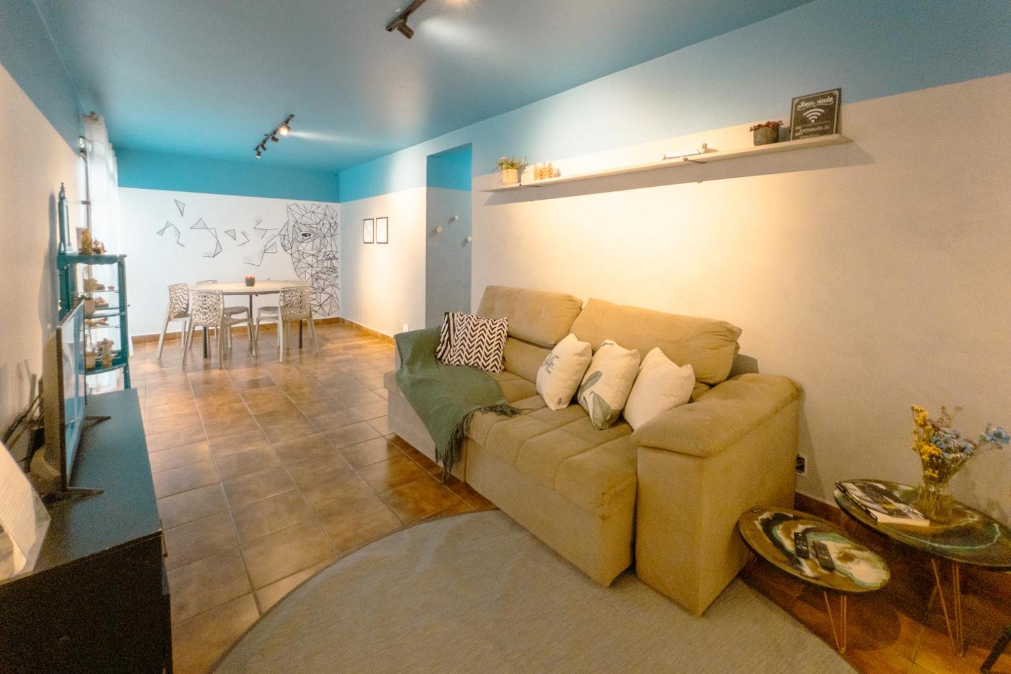 Three-Bedroom Apartment photo 1