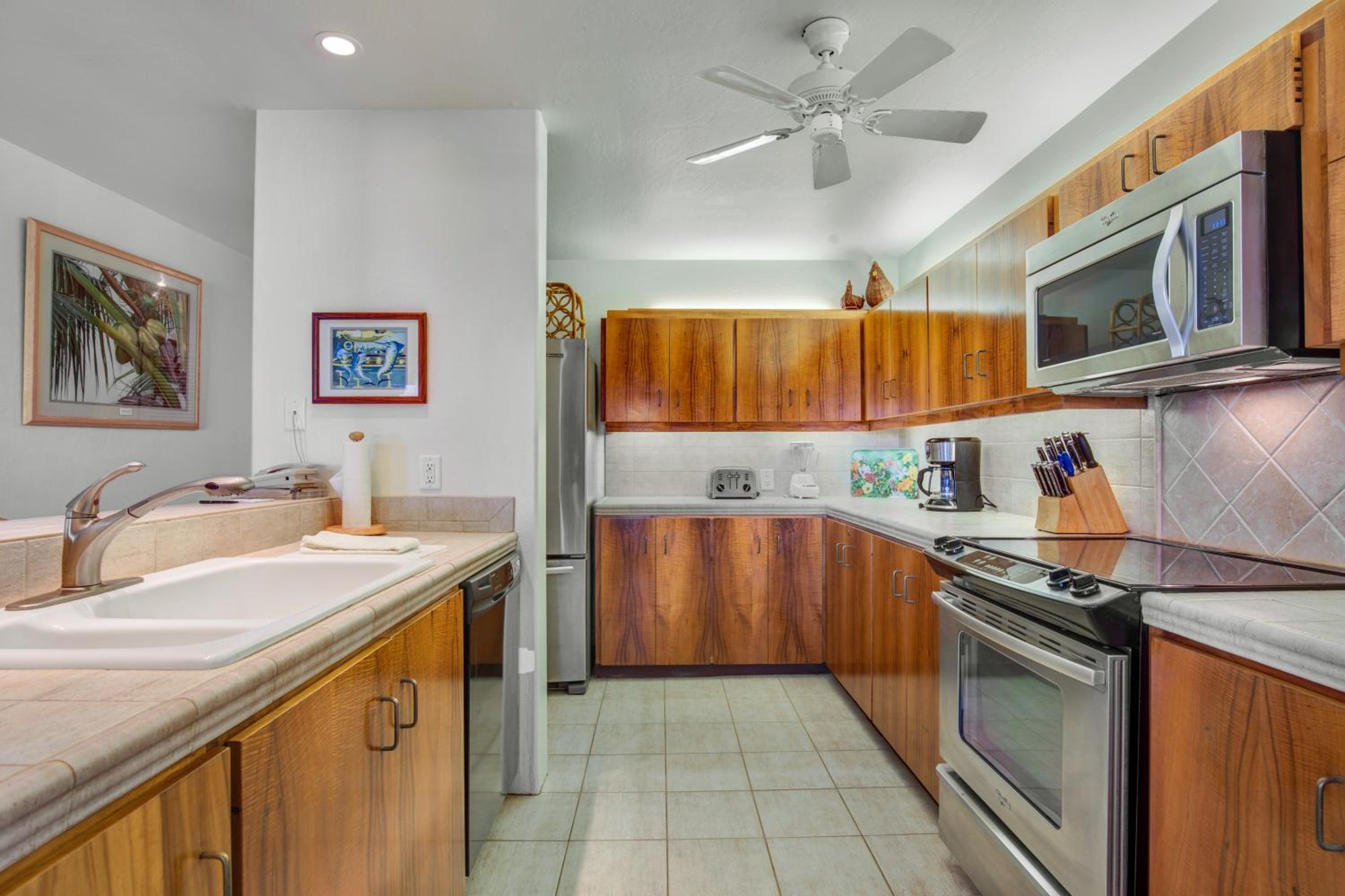 Two-Bedroom Ocean Front with Loft photo 3