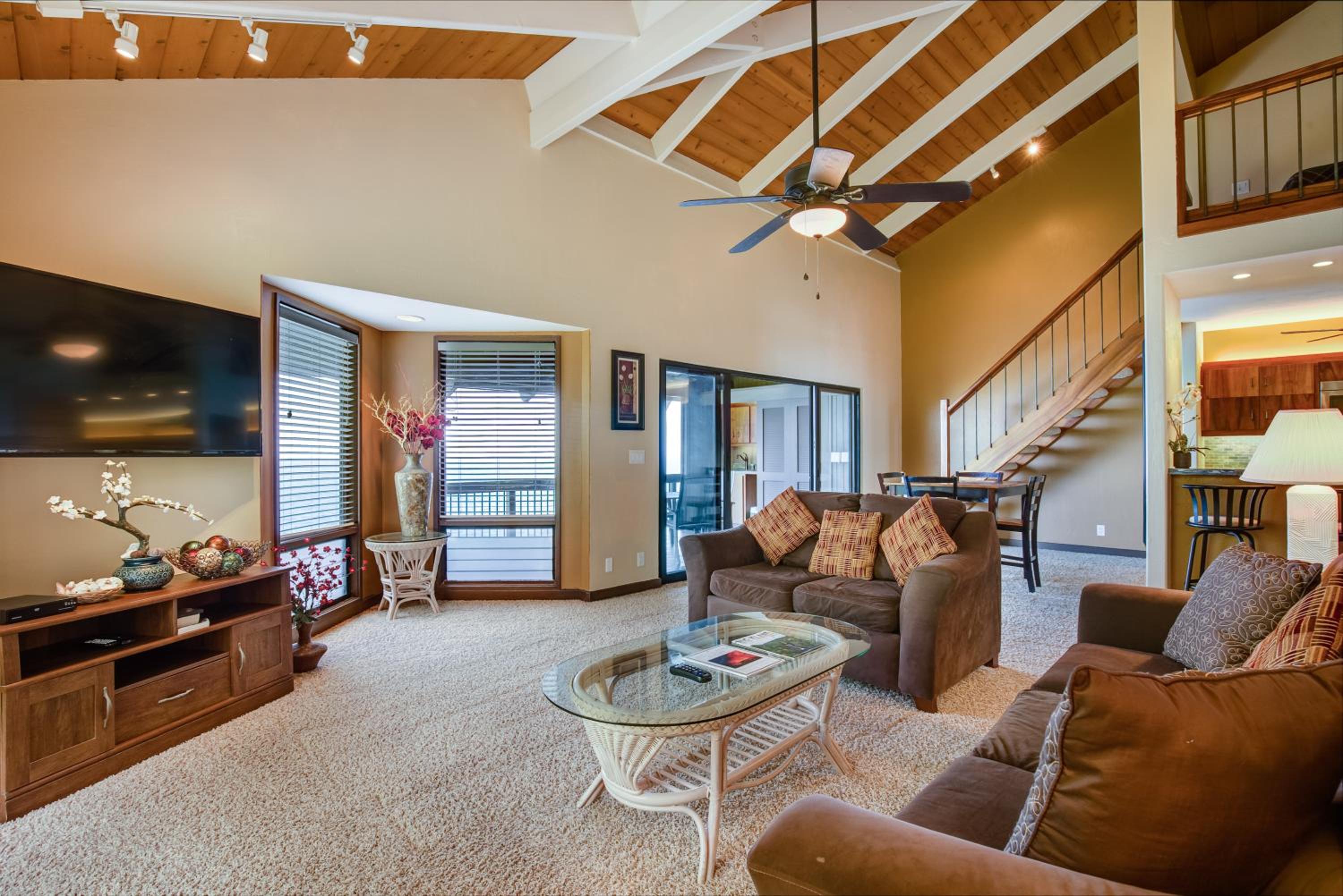 Two-Bedroom Ocean Front with Loft photo 2