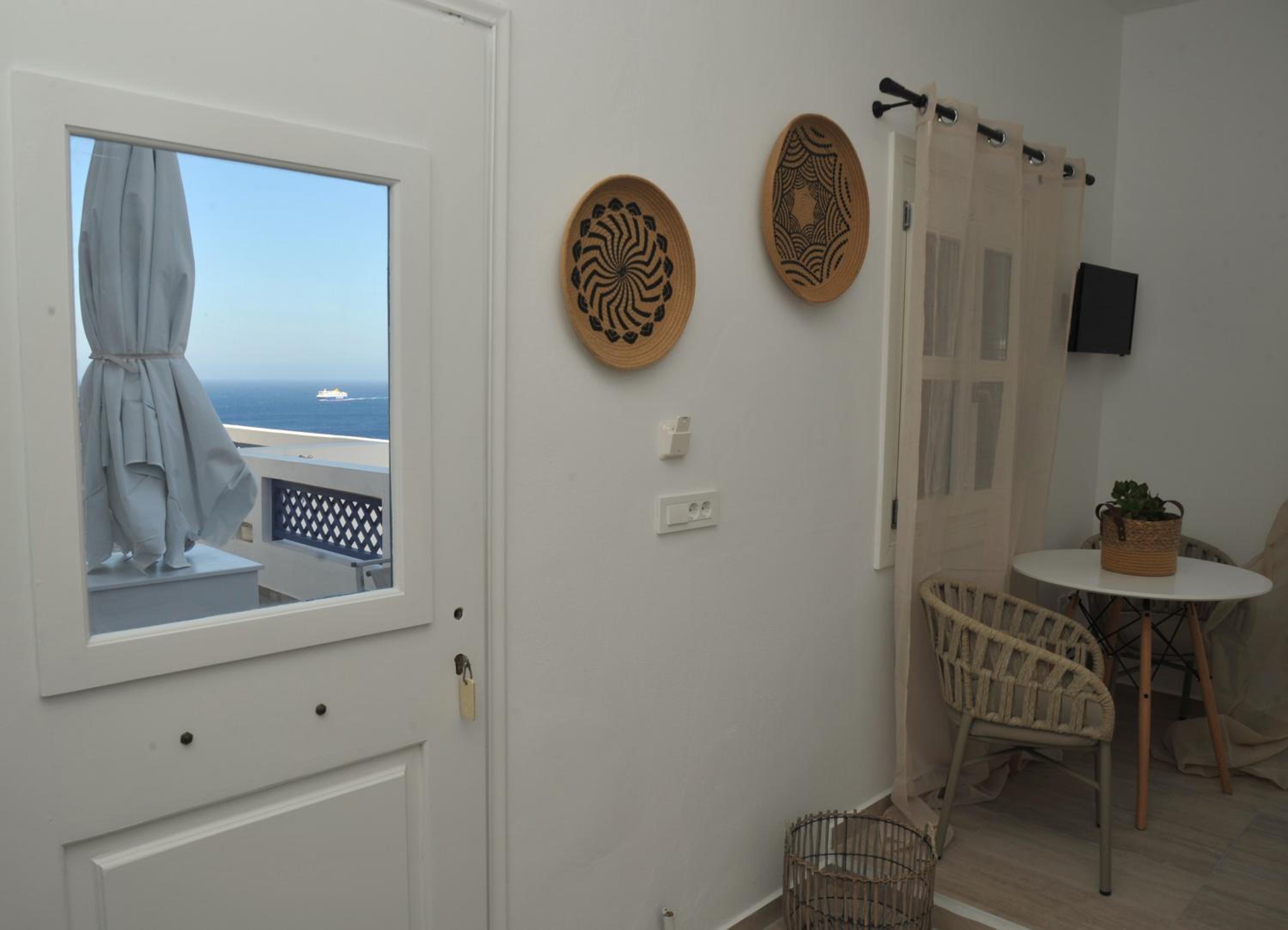 Double Room with Sea View photo 1
