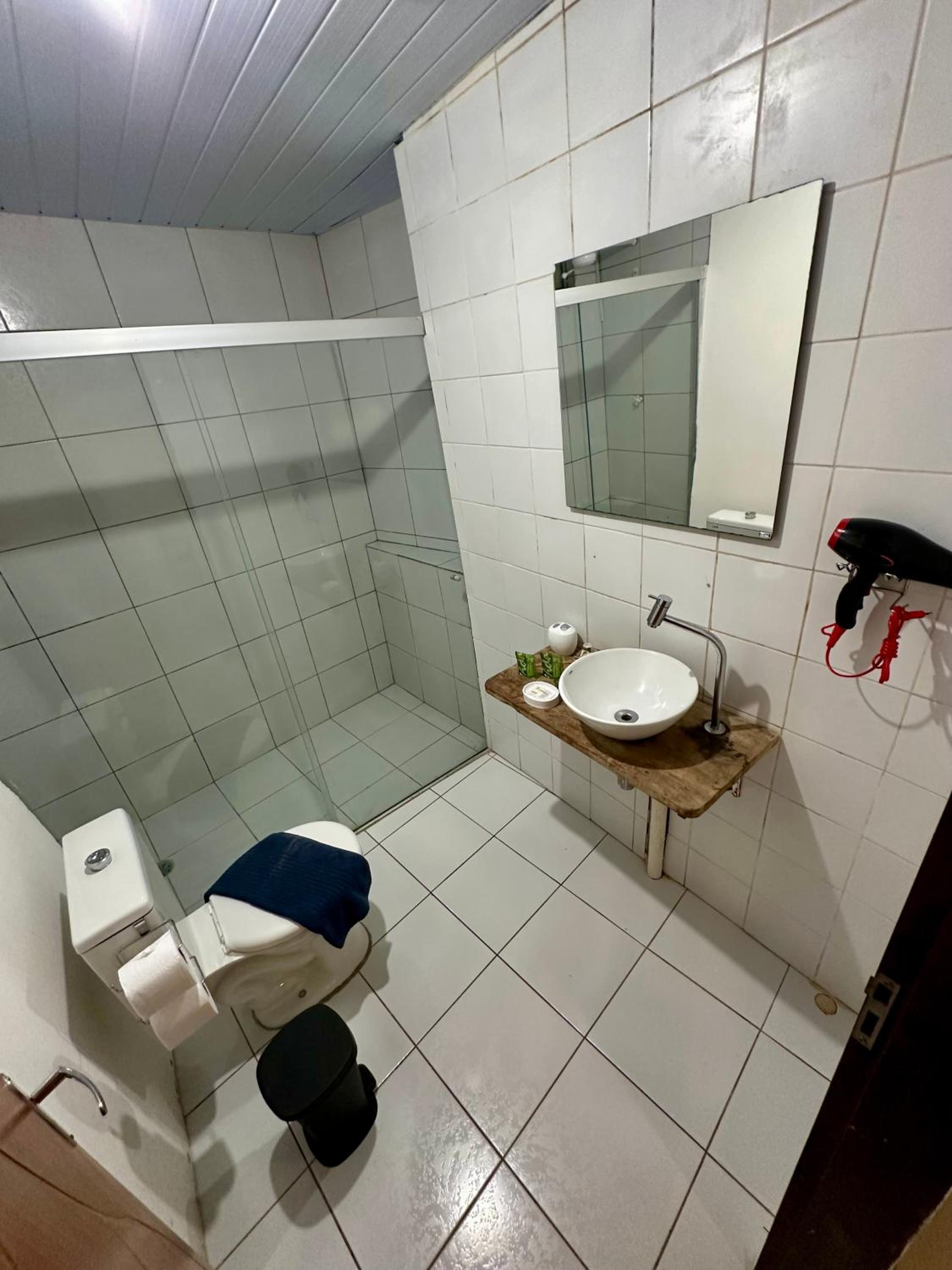 Suite with Balcony - Photo 6