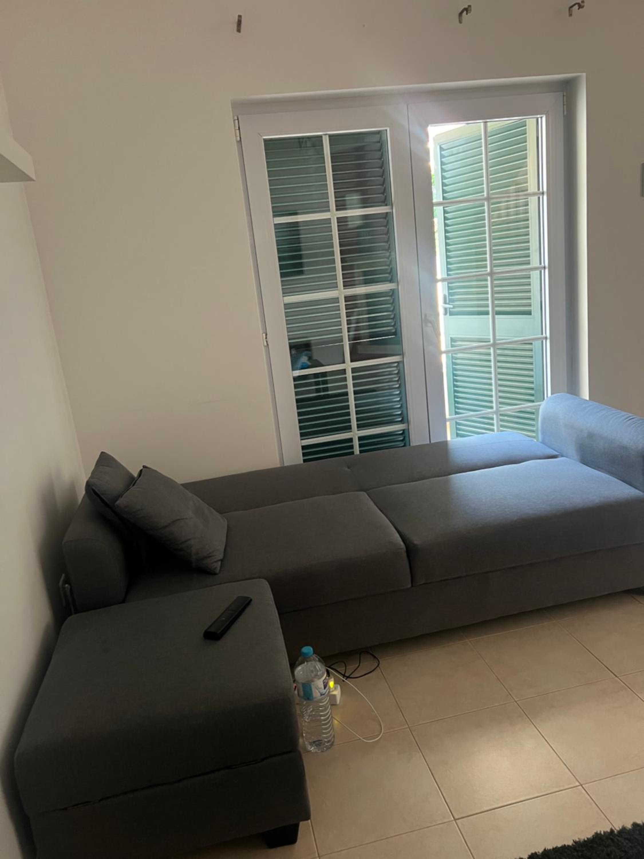 One-Bedroom House photo 3