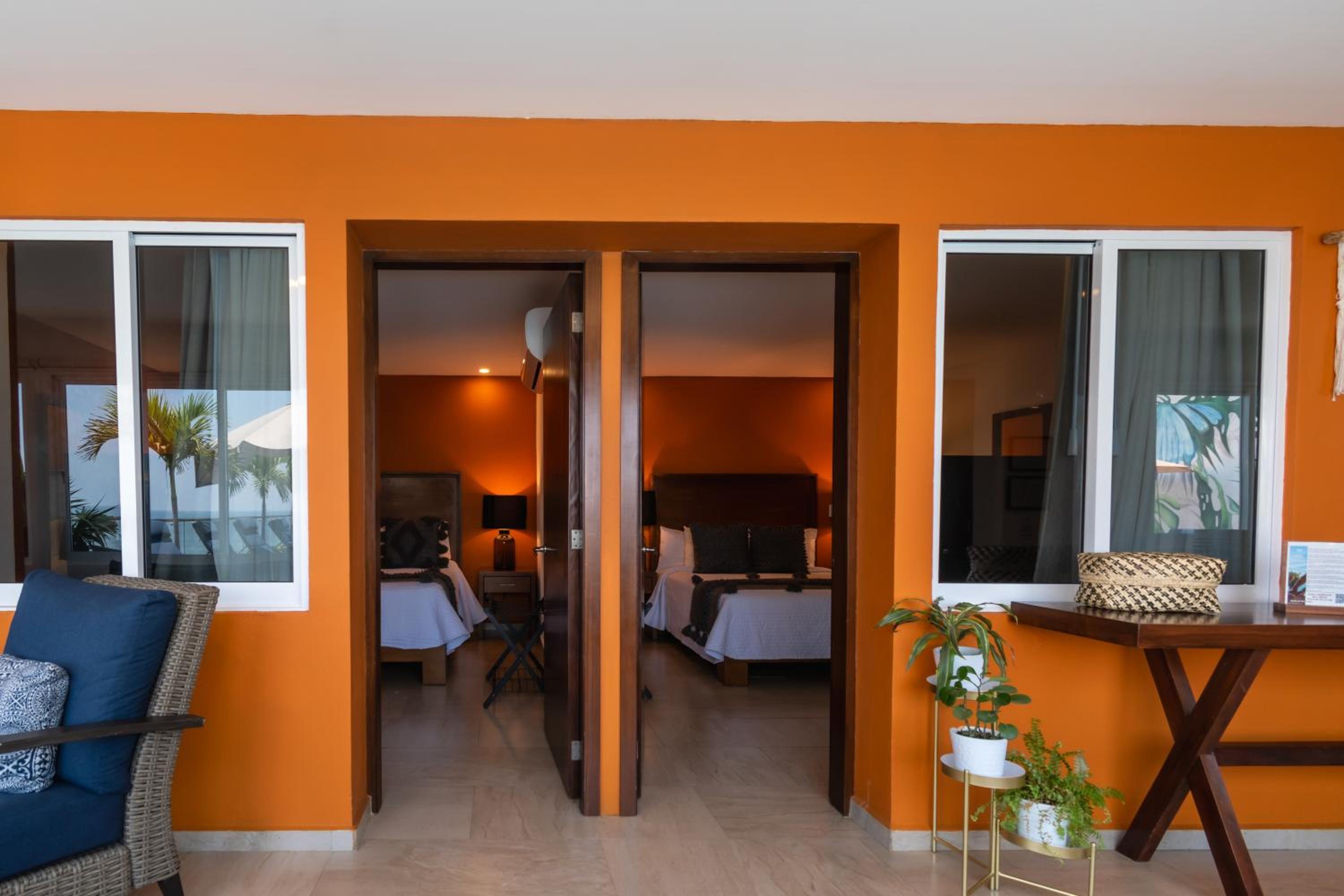 Ático Exclusivo- Doña Ernestina con terraza privada y piscina de inmersión 360