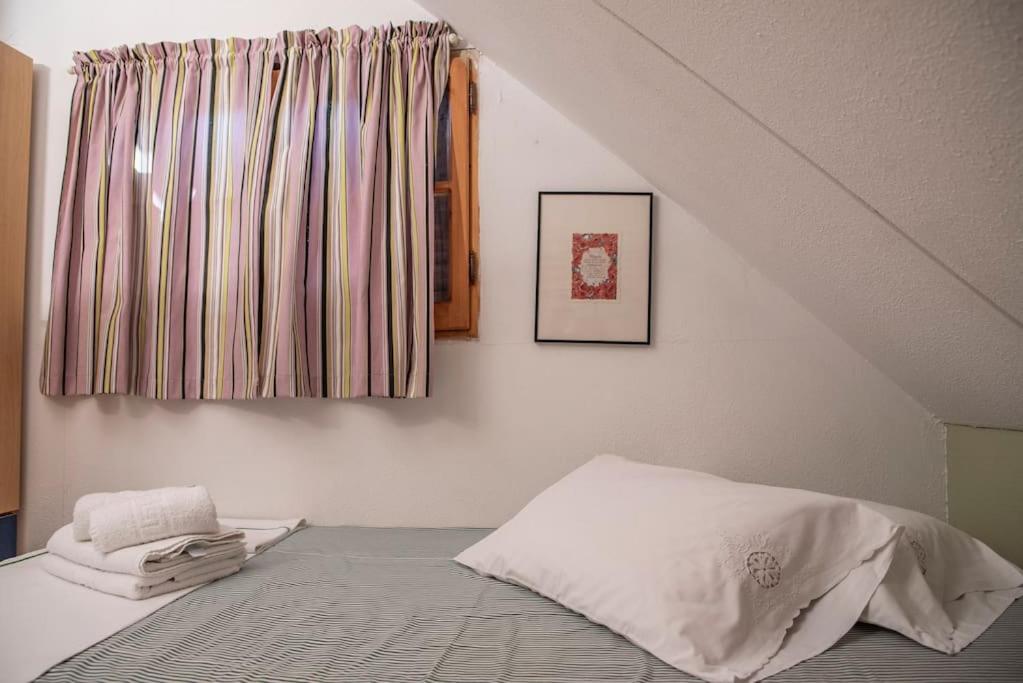 Four-Bedroom House photo 2