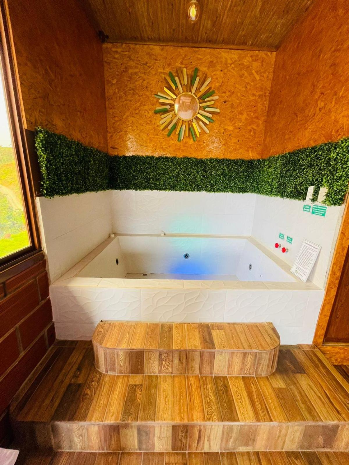 Deluxe Double Or Twin Room With Spa Bath photo 2