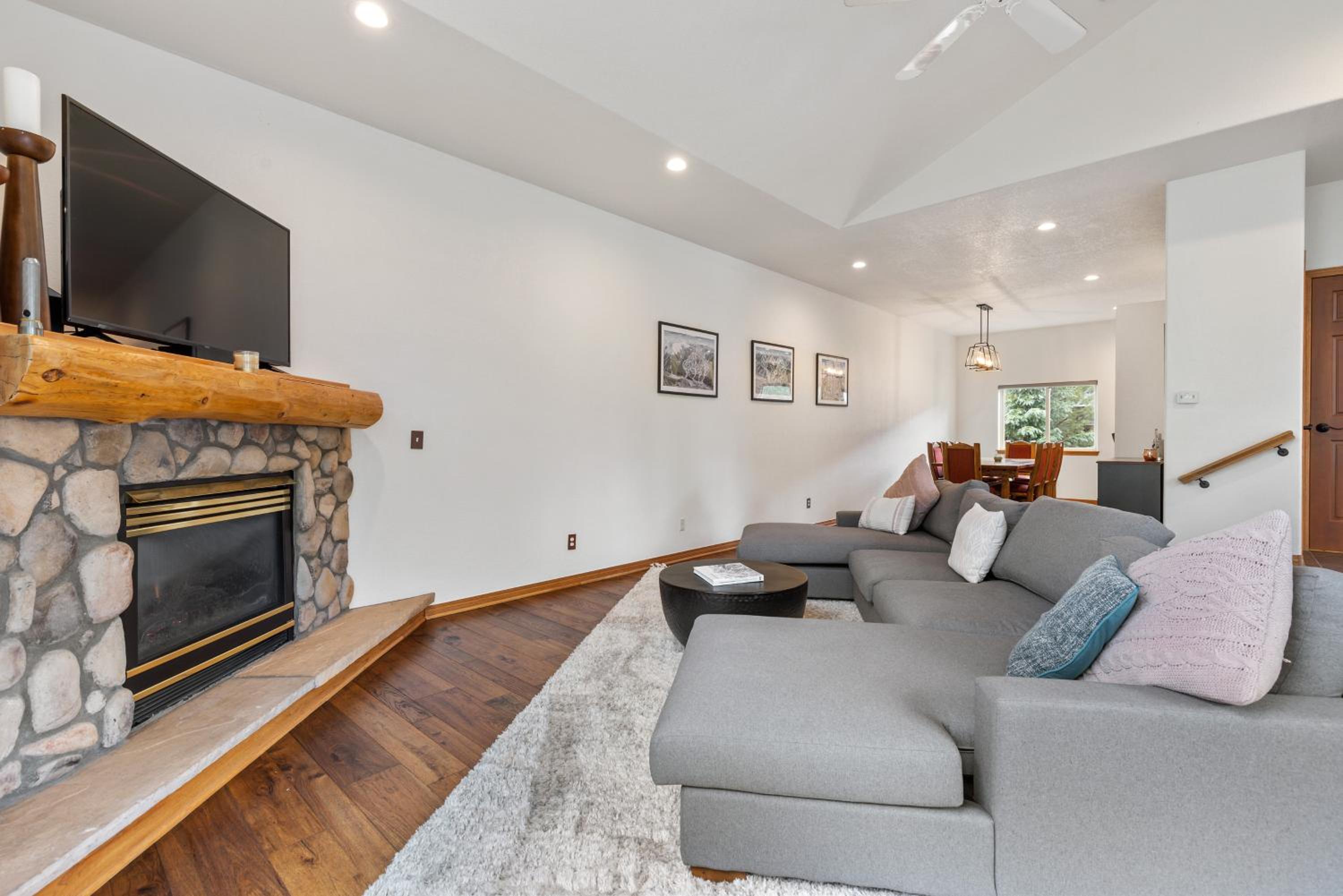 Three-Bedroom House photo 1