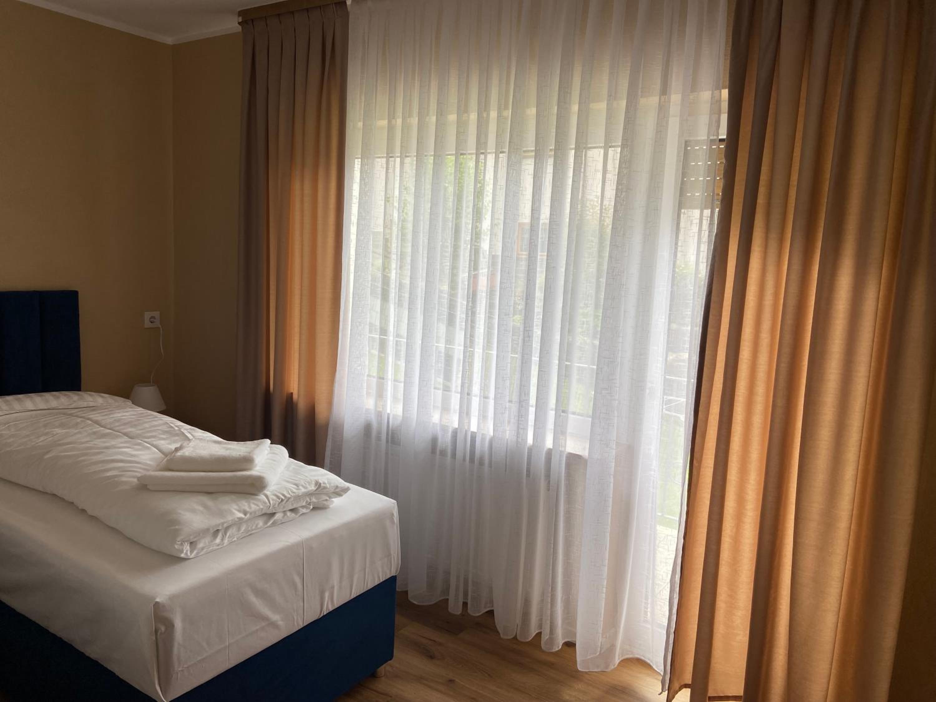 Double Room with Balcony photo 2