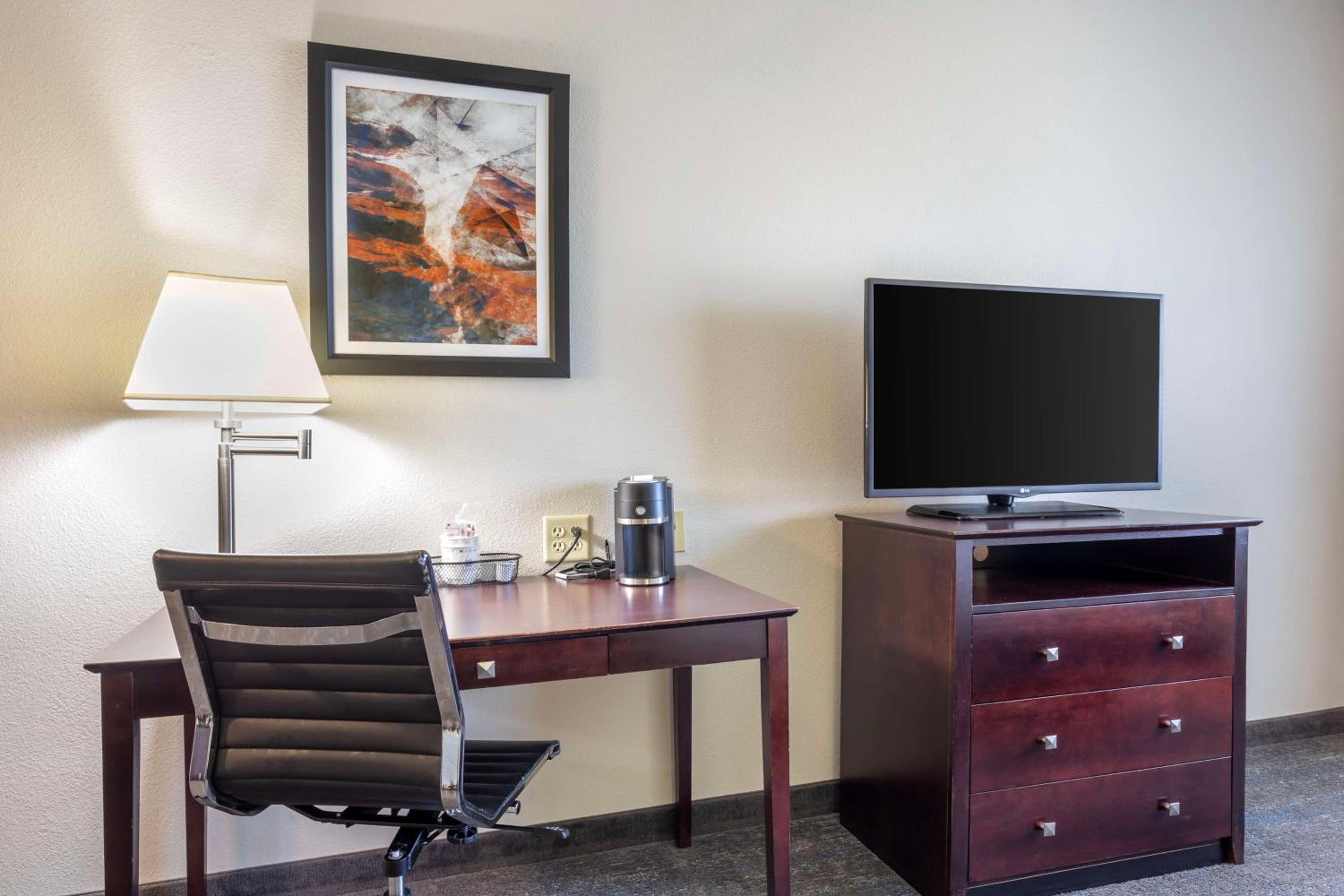 King Room - Disability Access - Photo 1