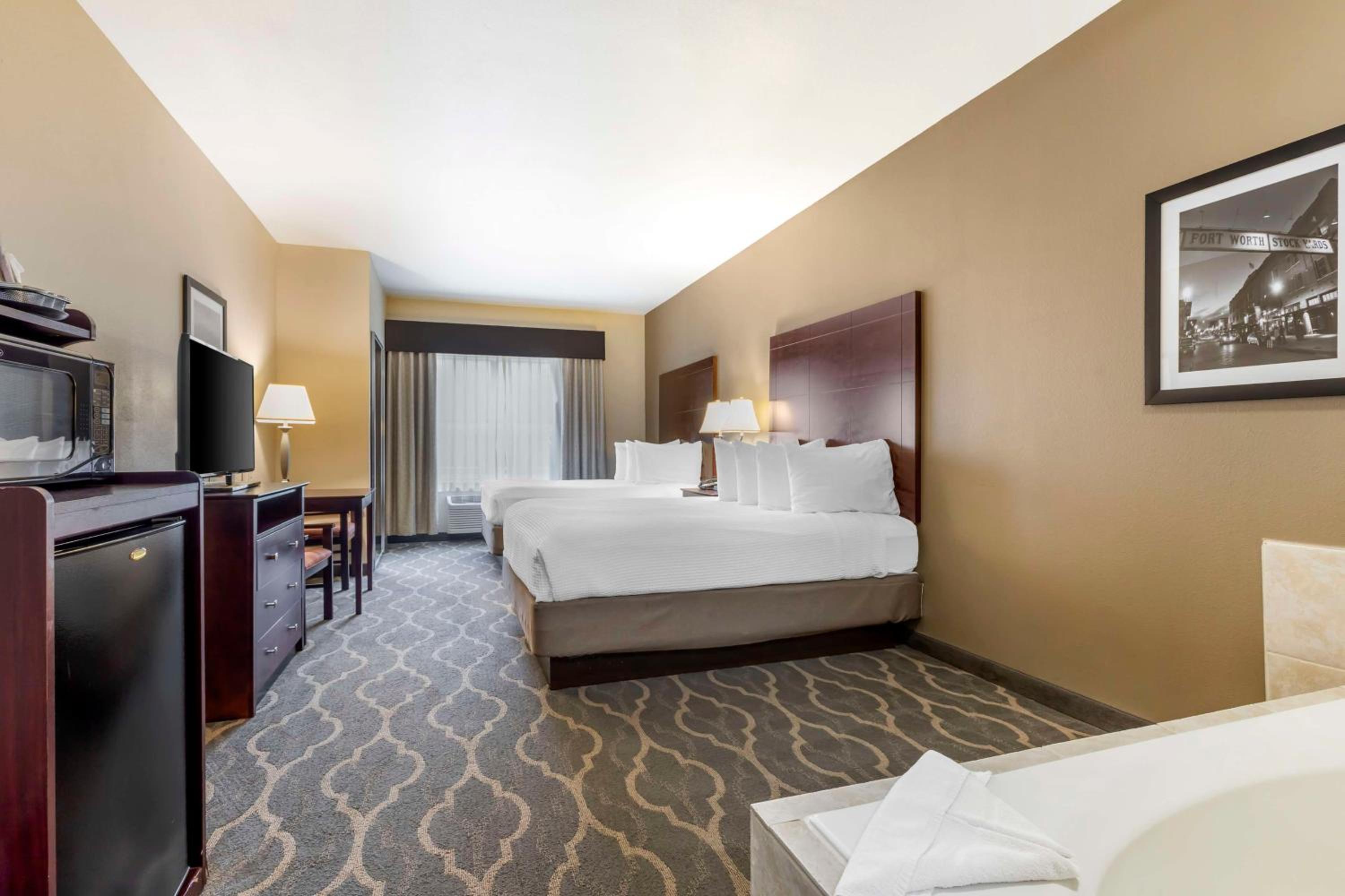 Queen Room with Two Queen Beds and Spa Bath - Mobility Accessible/Communication Assistance/Non-Smoking - Photo 1