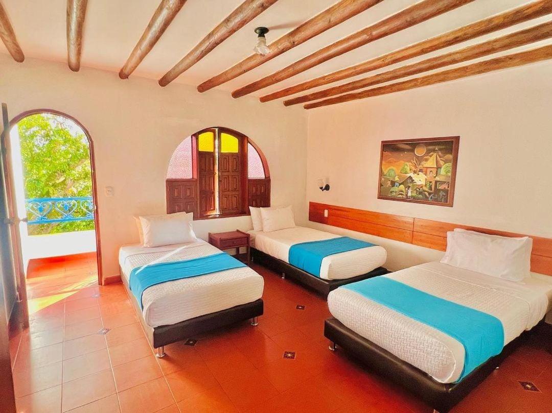 Triple Room photo 3