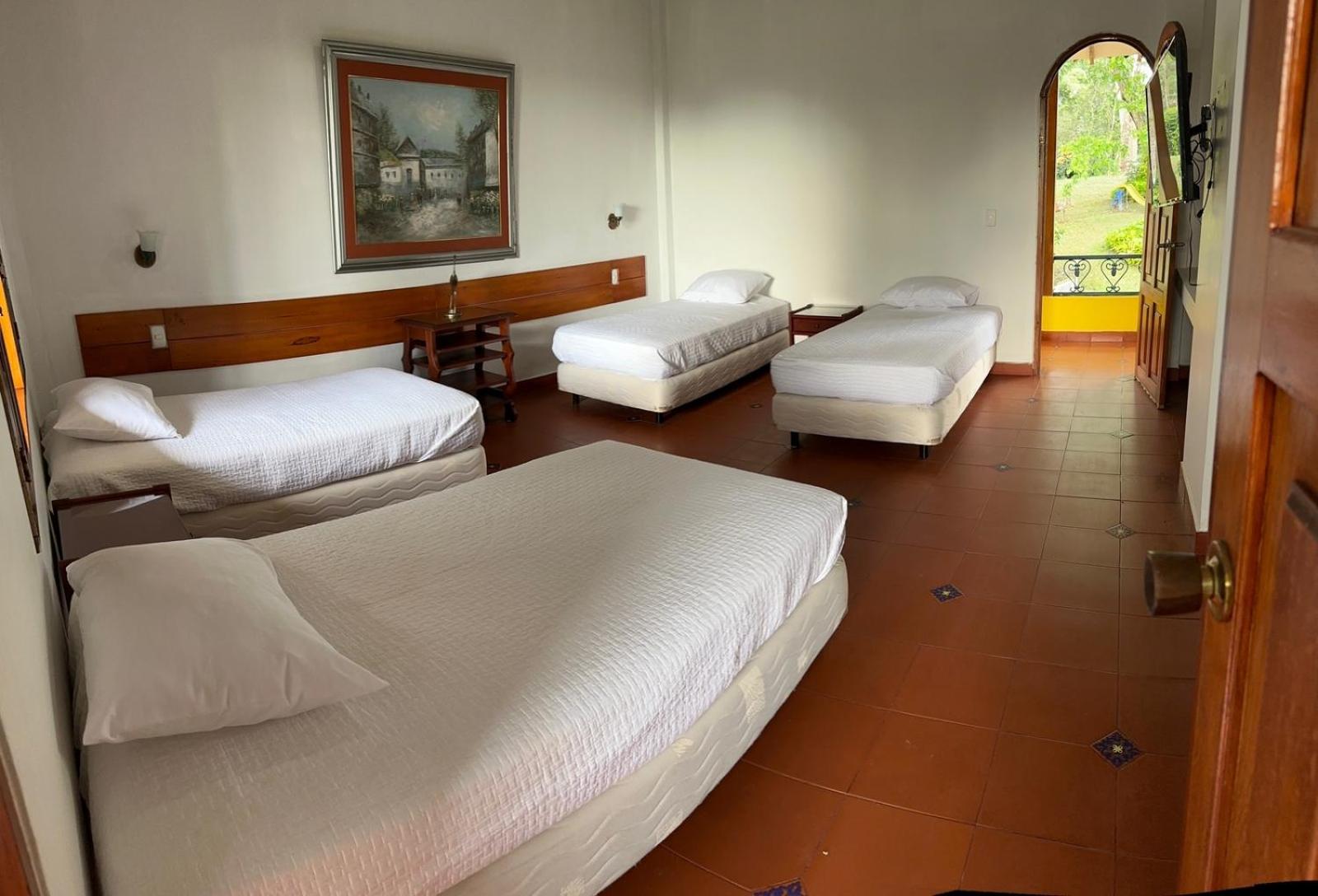 Quadruple Room photo 1