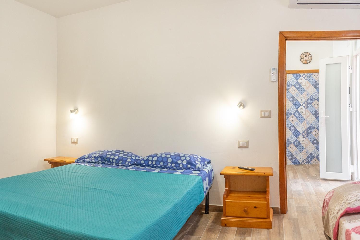 One-Bedroom Apartment with Garden View photo 1