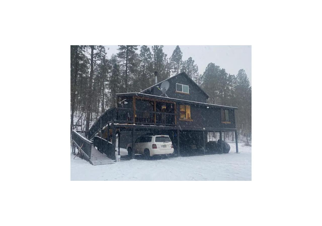 Four-Bedroom House photo 2