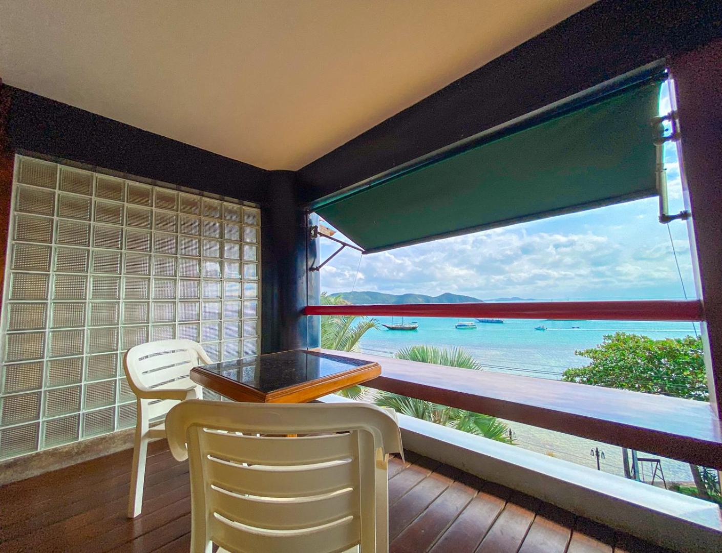 Deluxe Suite with Sea View photo 2