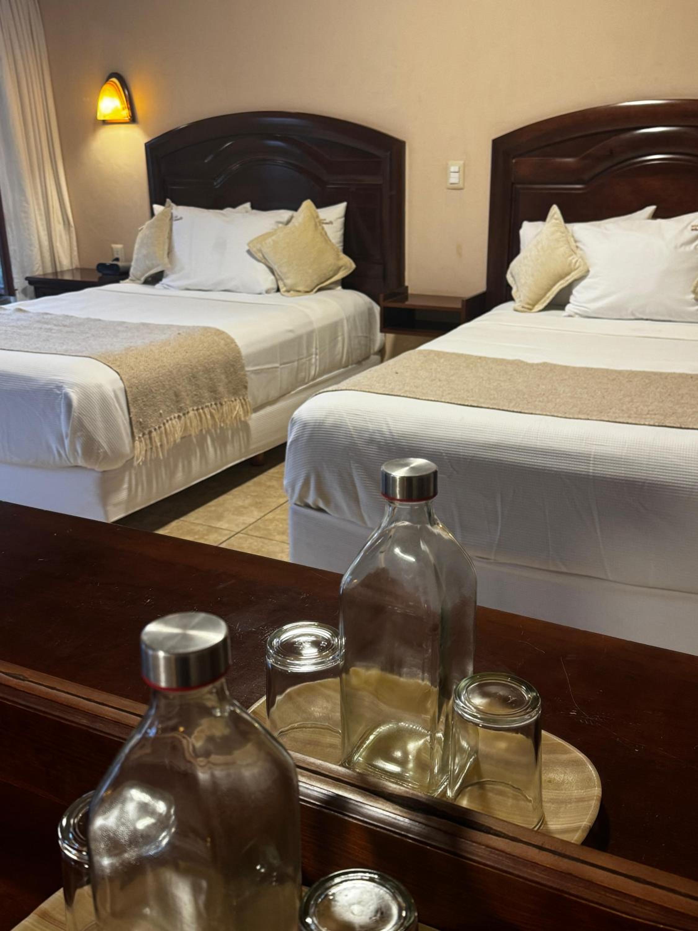 Room with Two Double Beds photo 2