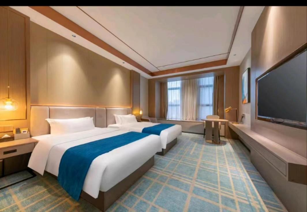 Deluxe Twin Room photo 2
