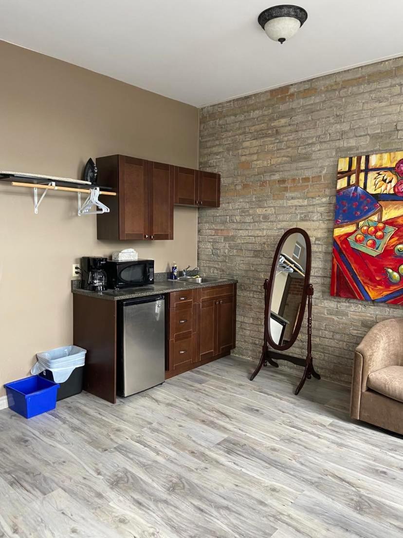 Deluxe Suite photo 2