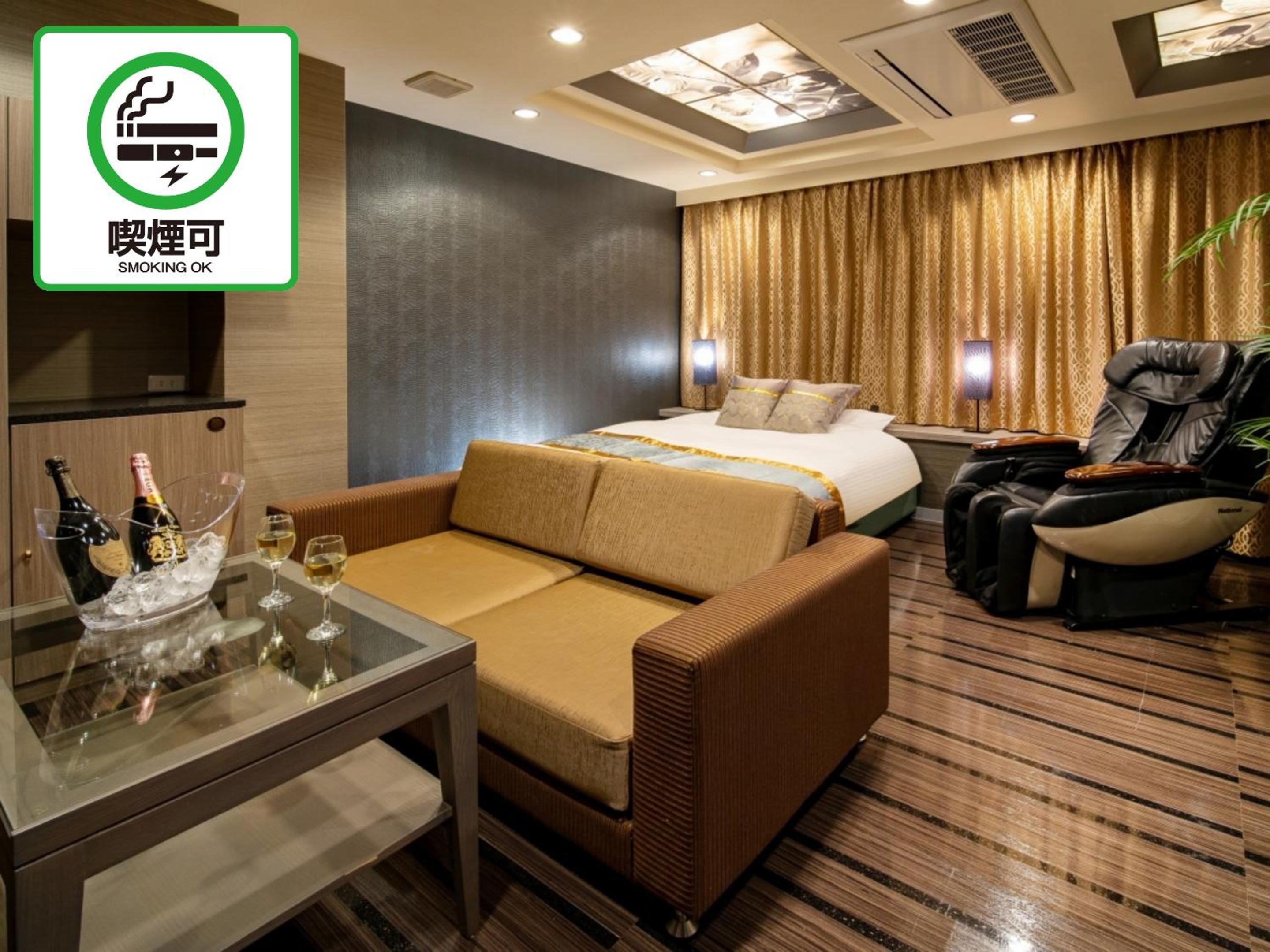 Large Double Room photo 2