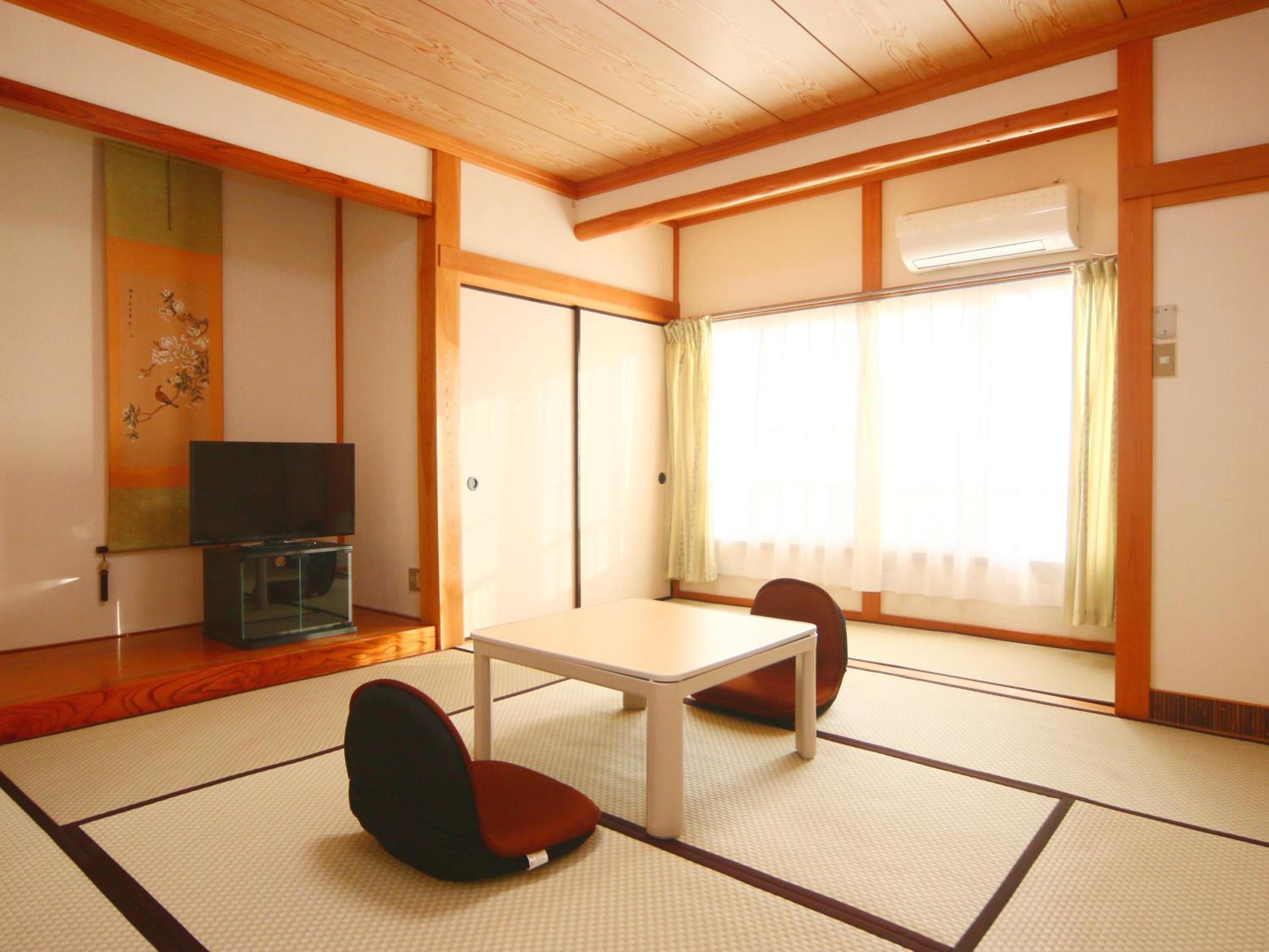 Japanese-Style Room photo 2