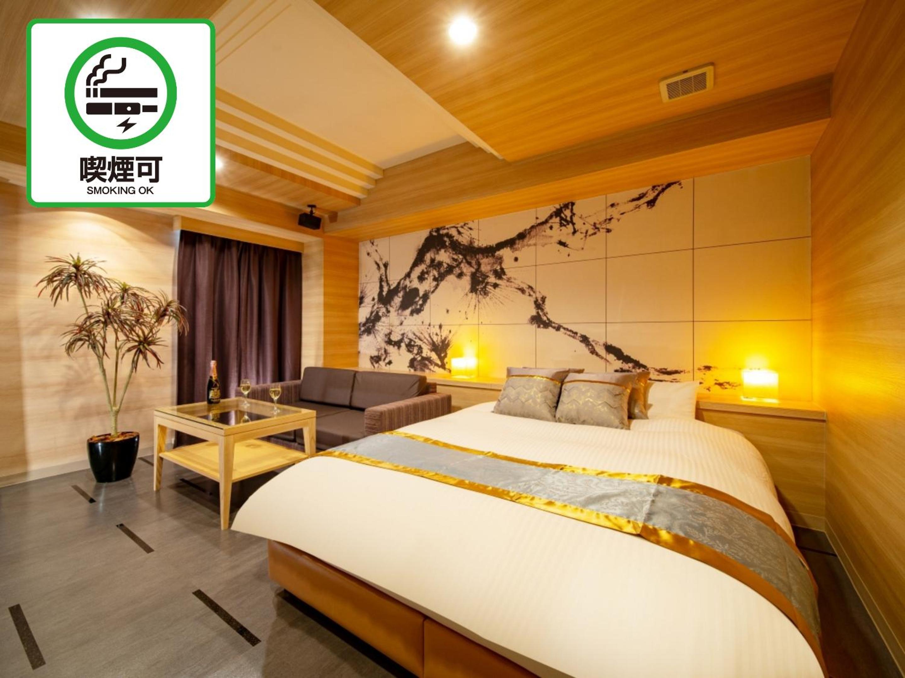 Double Room with Extra Bed photo 1