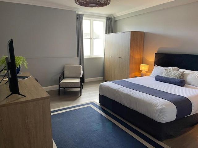 King Room