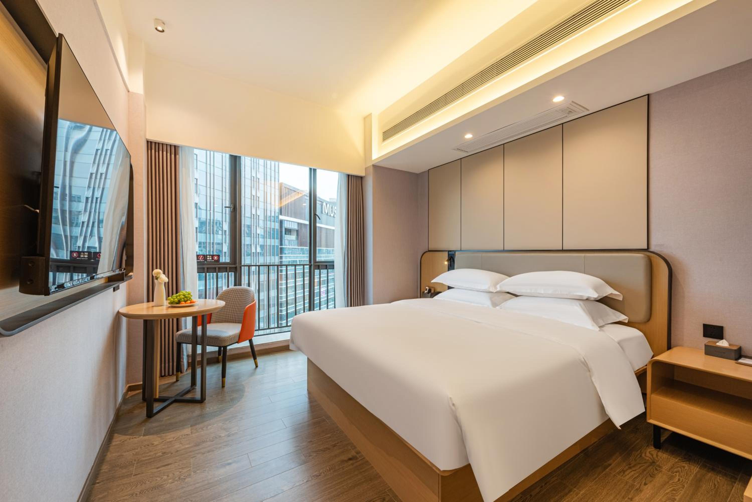 City View King Room photo 3
