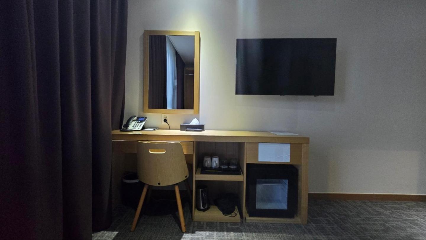 Single Room photo 2