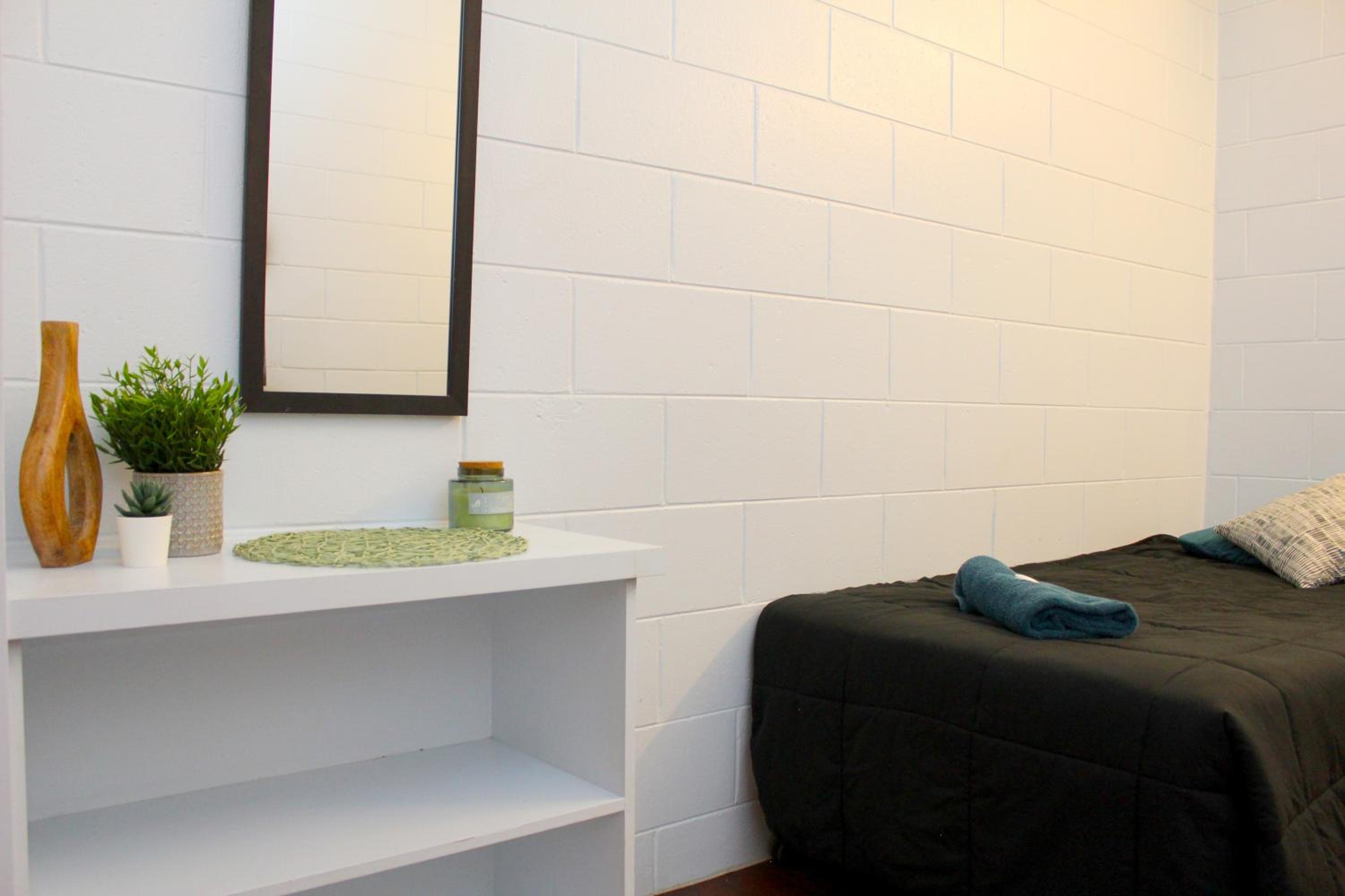 Twin Room with Shared Bathroom photo 3