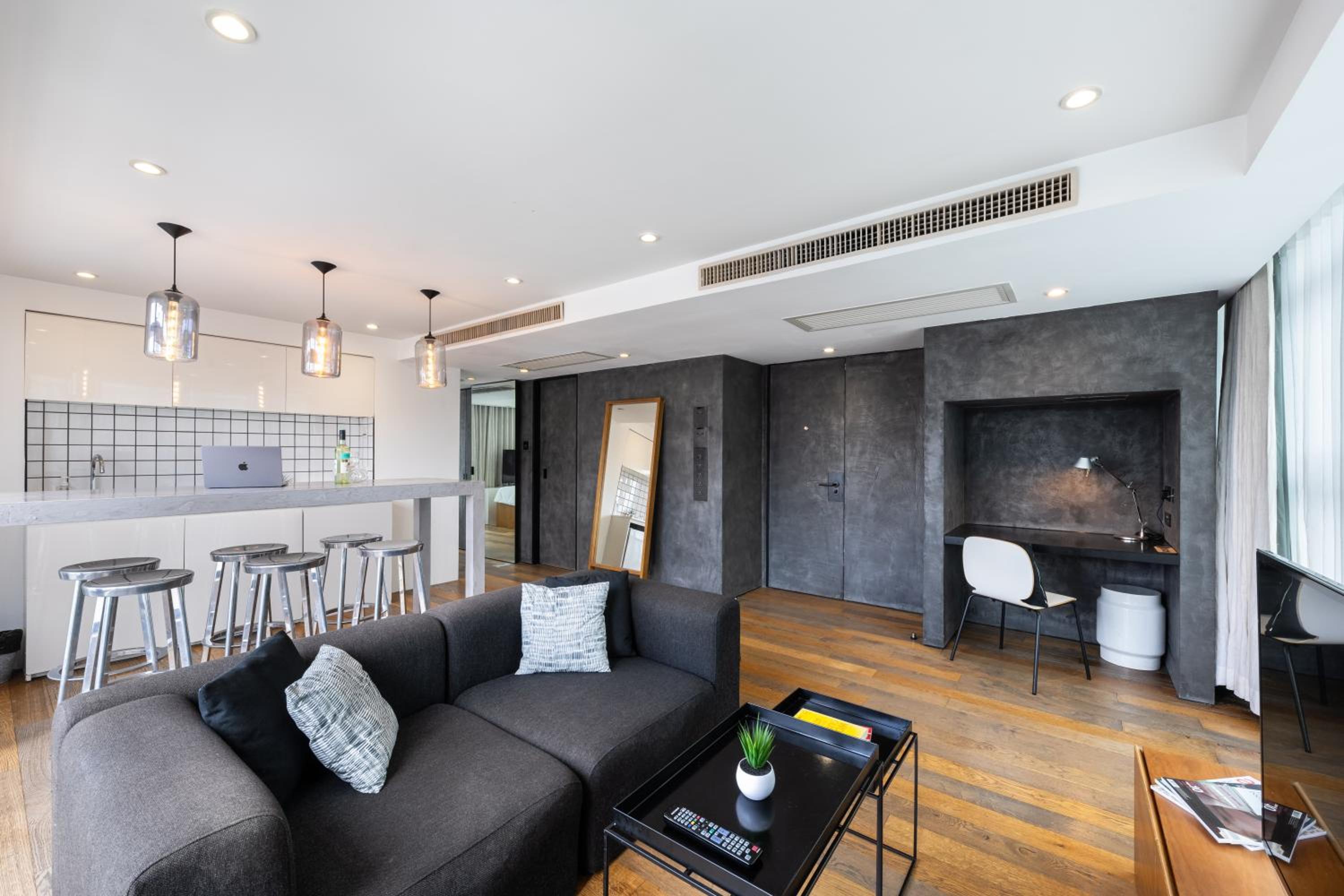 Penthouse Apartment