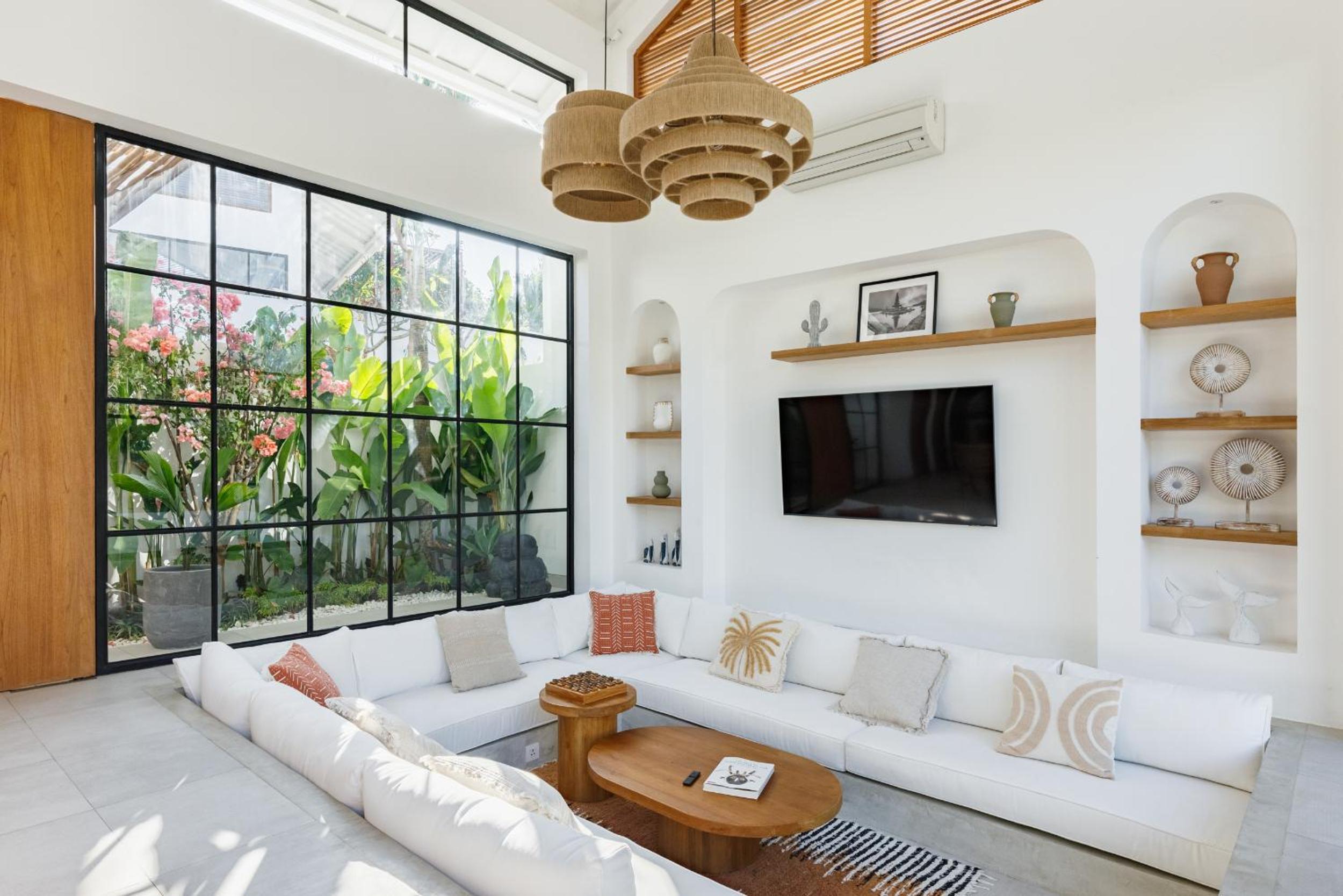 Villa with Private Pool photo 1