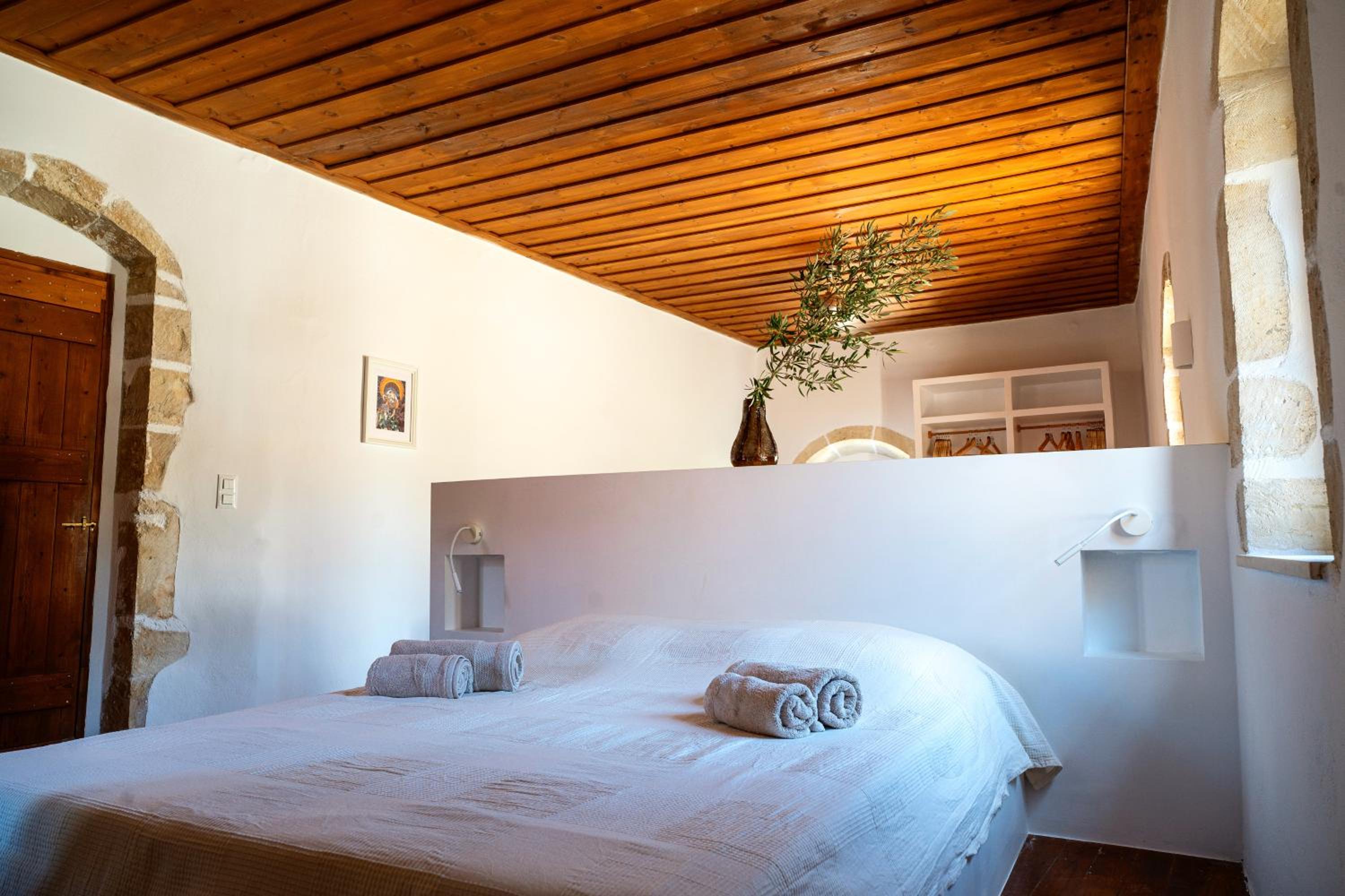 Two-Bedroom House photo 3