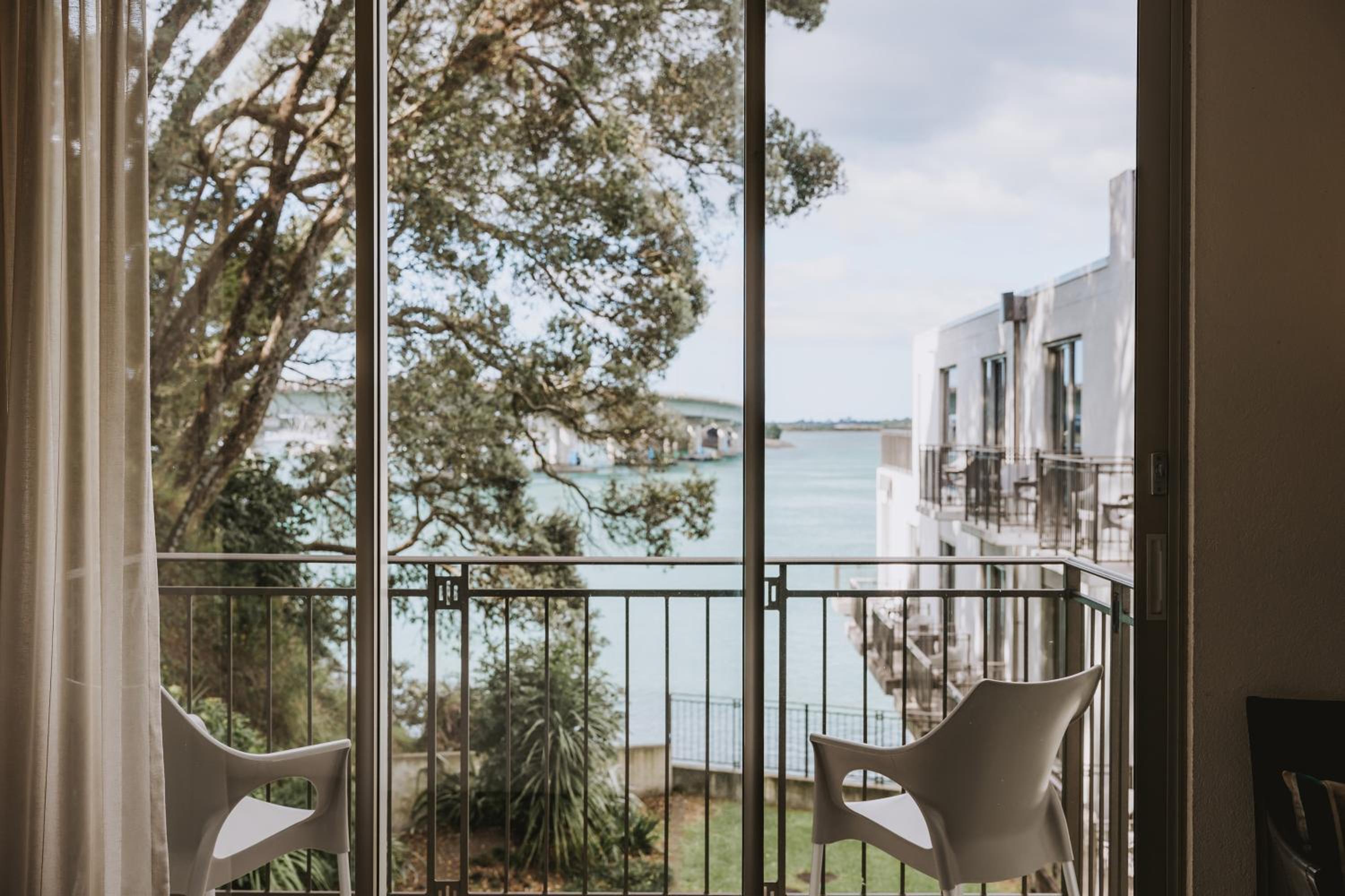 Urban Balcony Premium - Photo 4