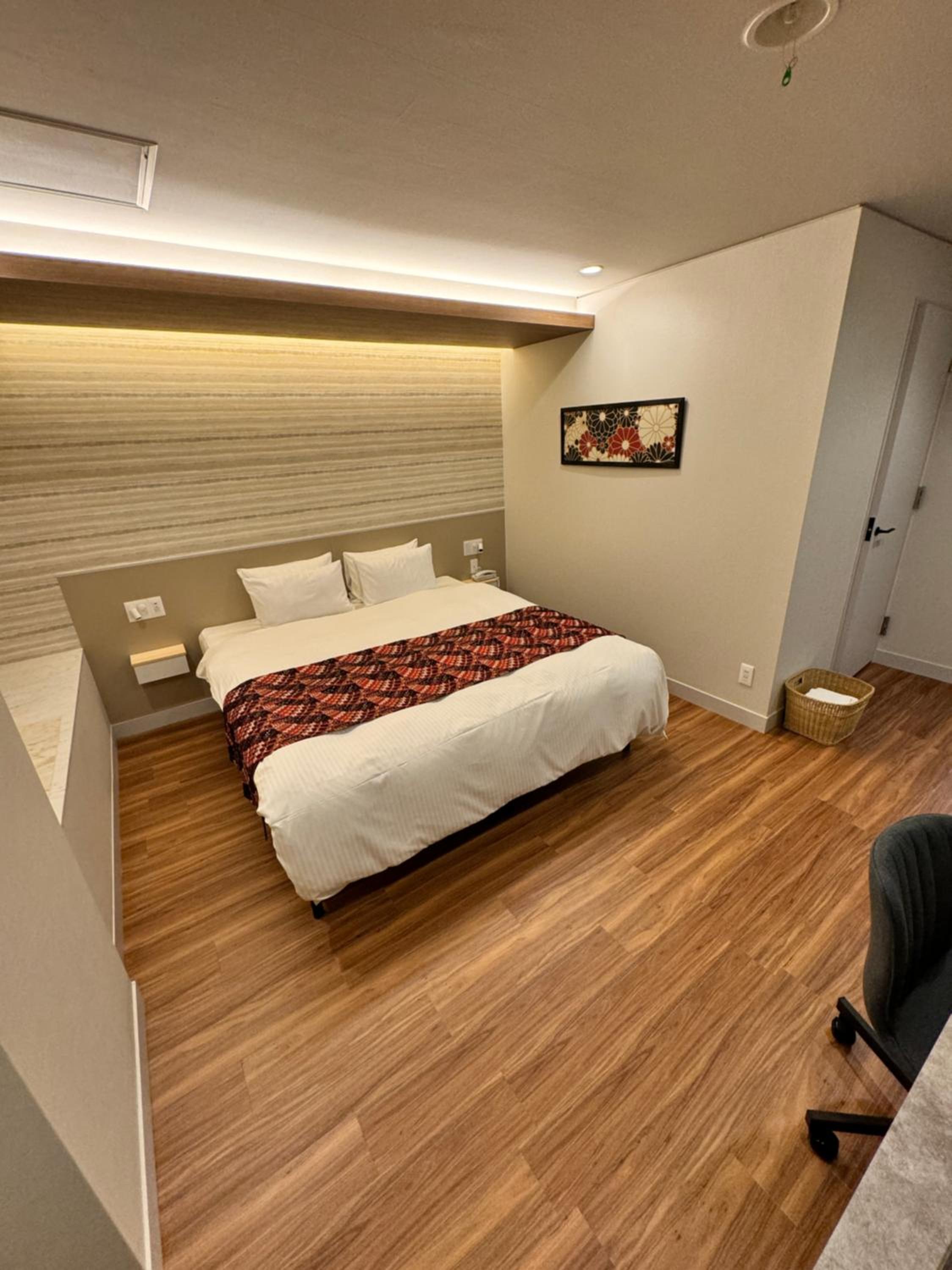 Superior King Room