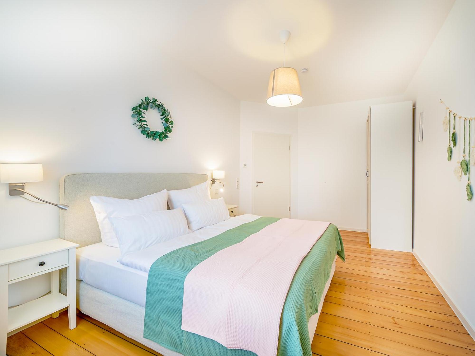 Two-Bedroom Deluxe Apartment with Balcony
