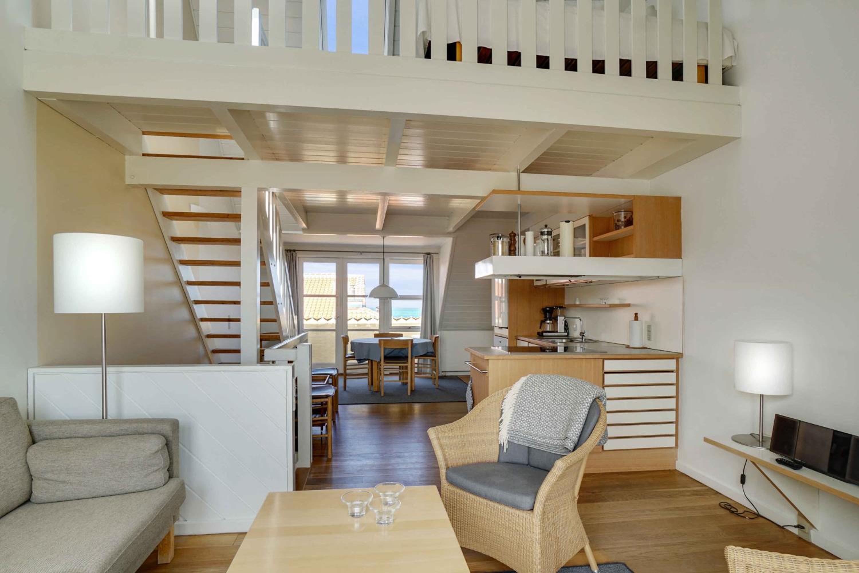 Three-Bedroom Apartment photo 3