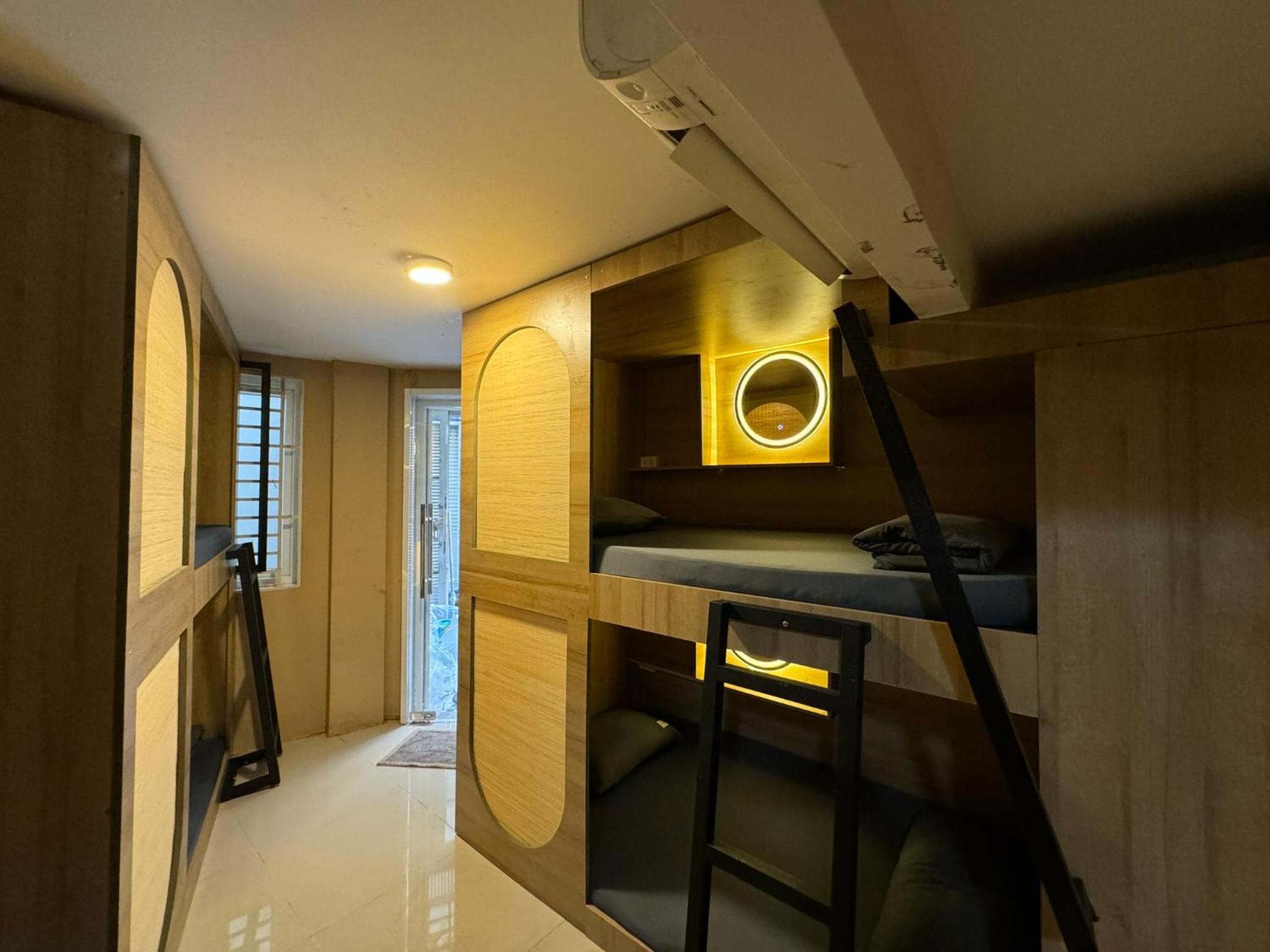Bed in 4-Bed Mixed Dormitory Room