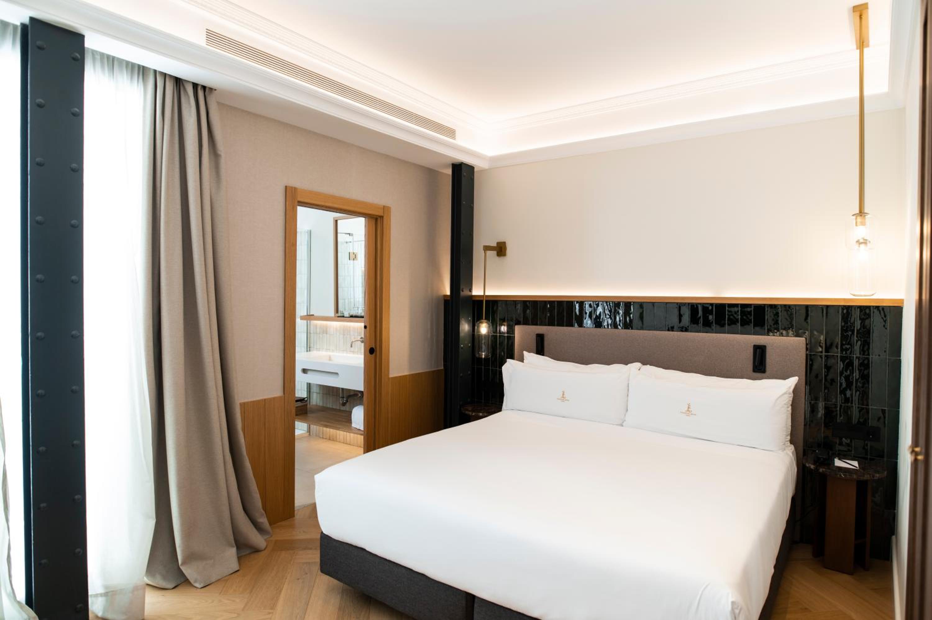 Basic Economic Double Room - Photo 4