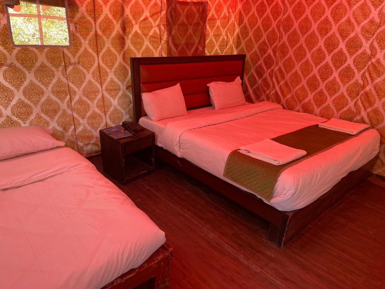 Tent - Photo 5