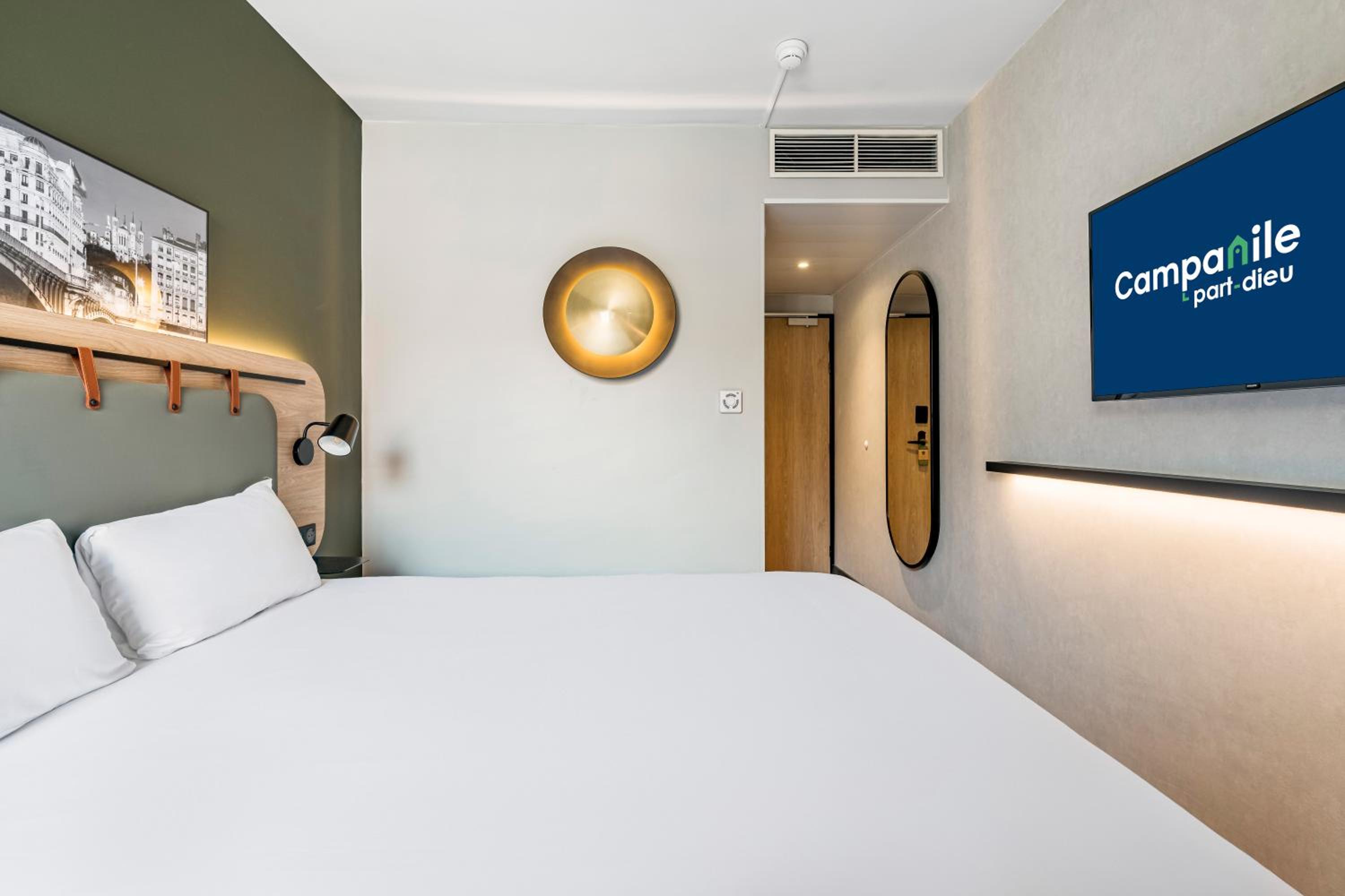 Standard Double Room - Photo 2